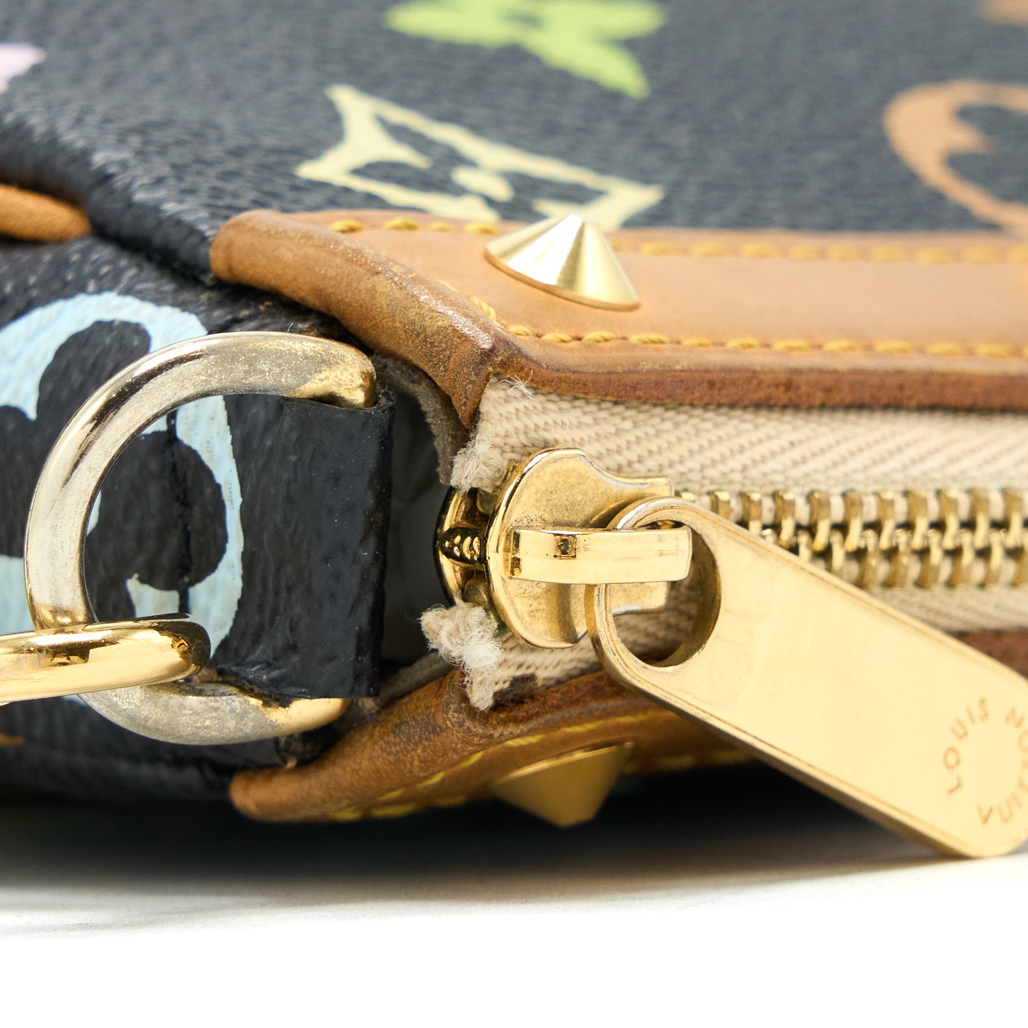 LOUIS VUITTON VINTAGE POCHETTE ACCESSORIES MONOGRAM CANVAS BLACK/MULTICOLOUR GHW
