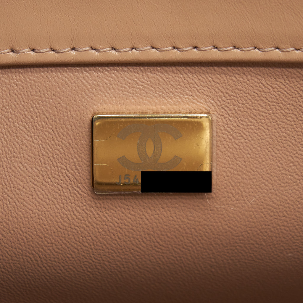 CHANEL 21A GOLD CRUSH FLAP BAG CALFSKIN BEIGE GHW