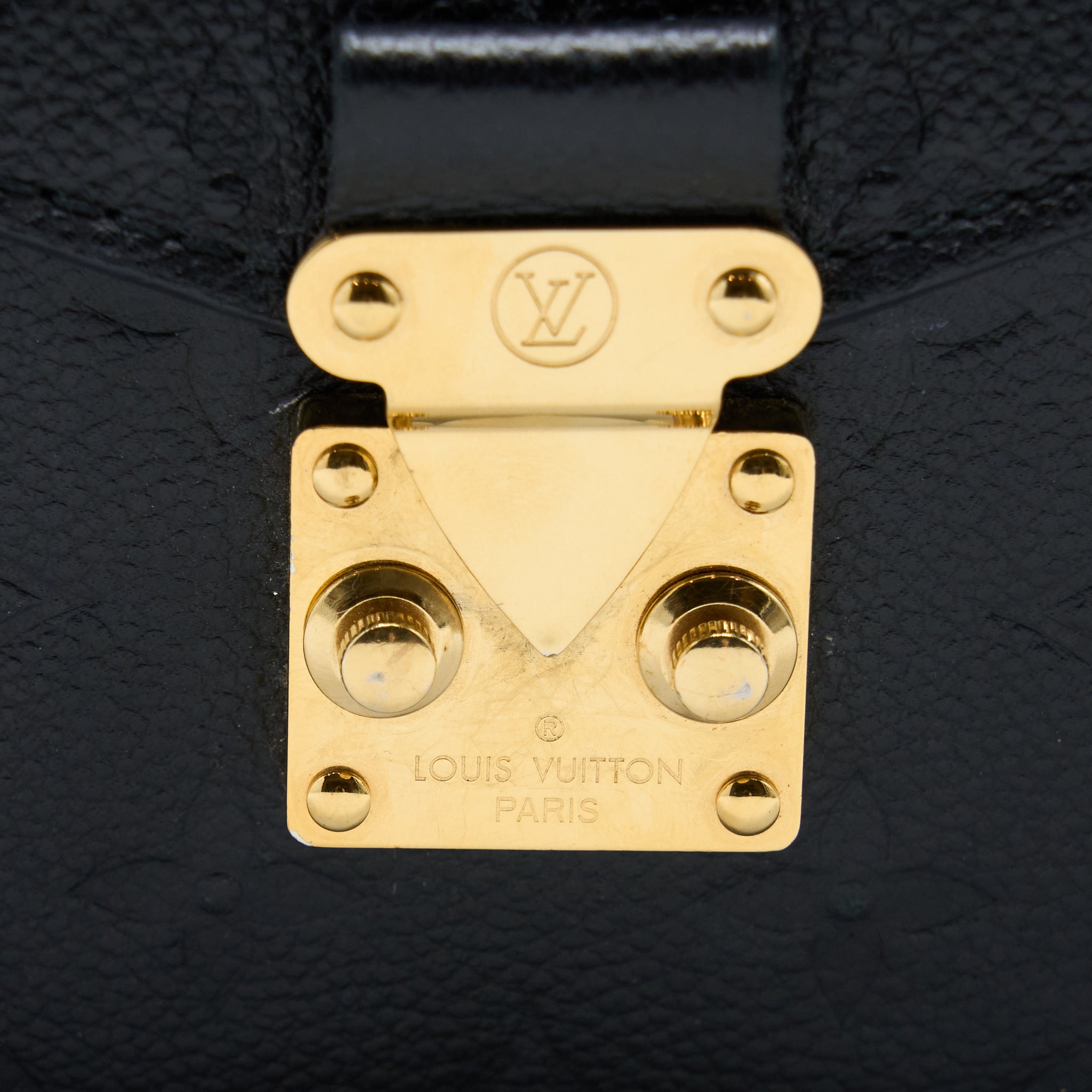 LOUIS VUITTON POCHETTE MÉTIS MONOGRAM EMPREINTE BLACK GHW