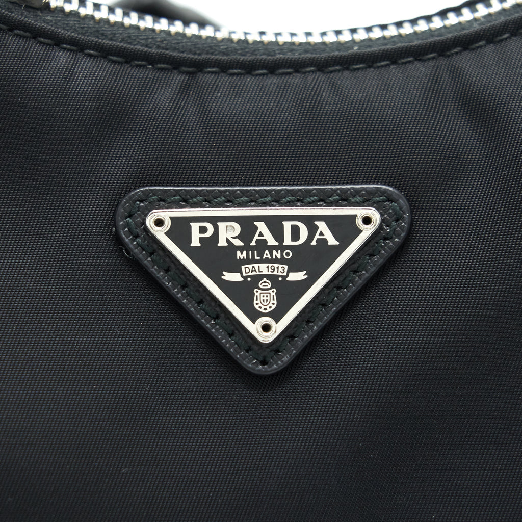 PRADA REEDITION 2005 SHOULDER BAG BLACK