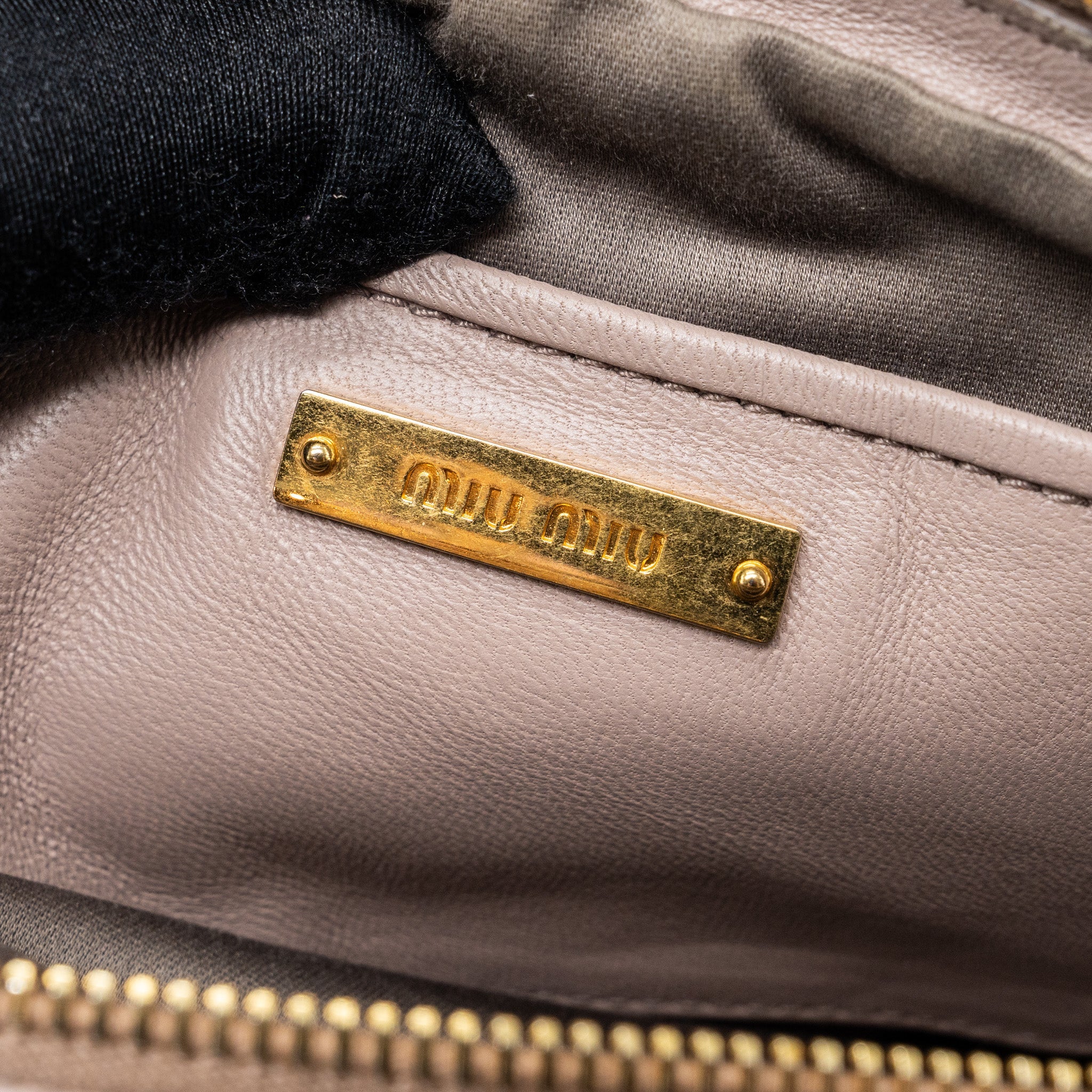 MIU MIU CAMERA CROSSBODY BAG NAPPA DUSTY PINK GHW