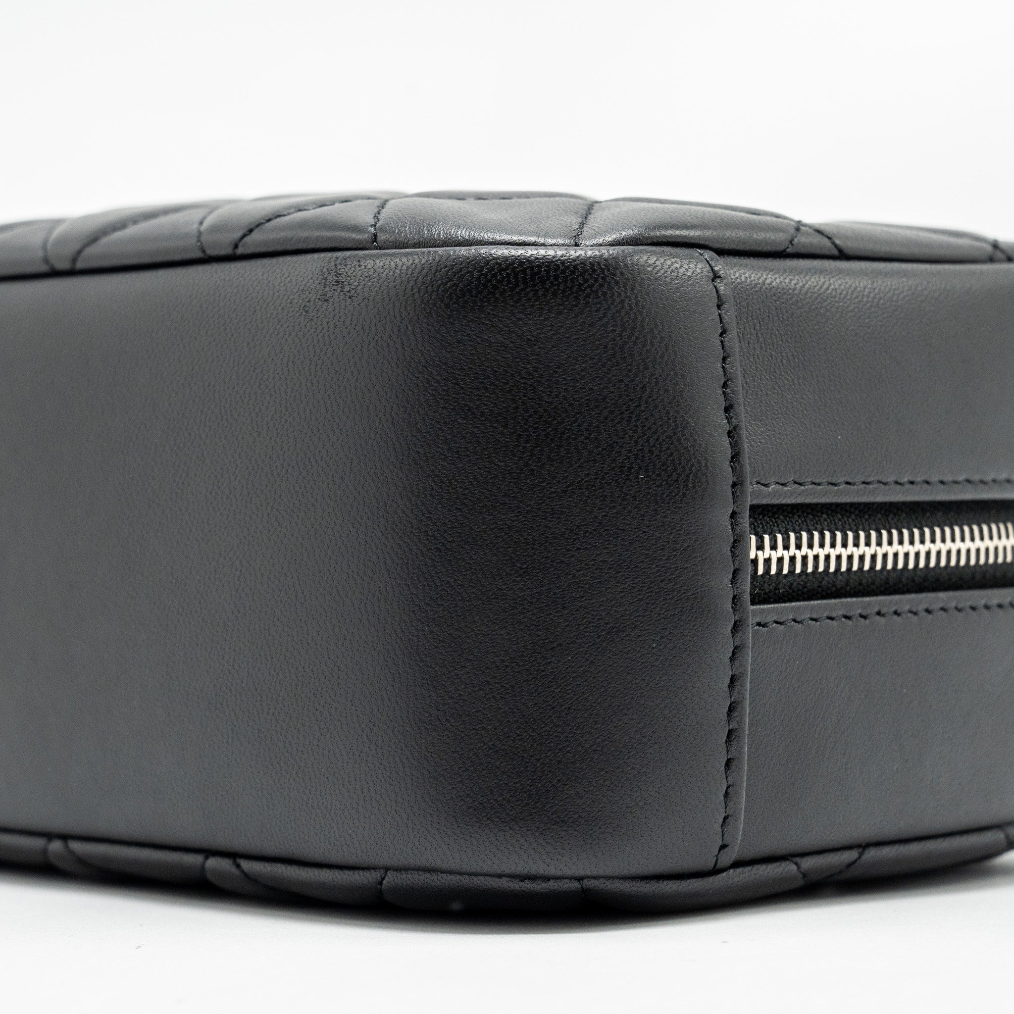 CHANEL QUILTED COSMETIC POUCH LAMBSKIN BLACK SHW