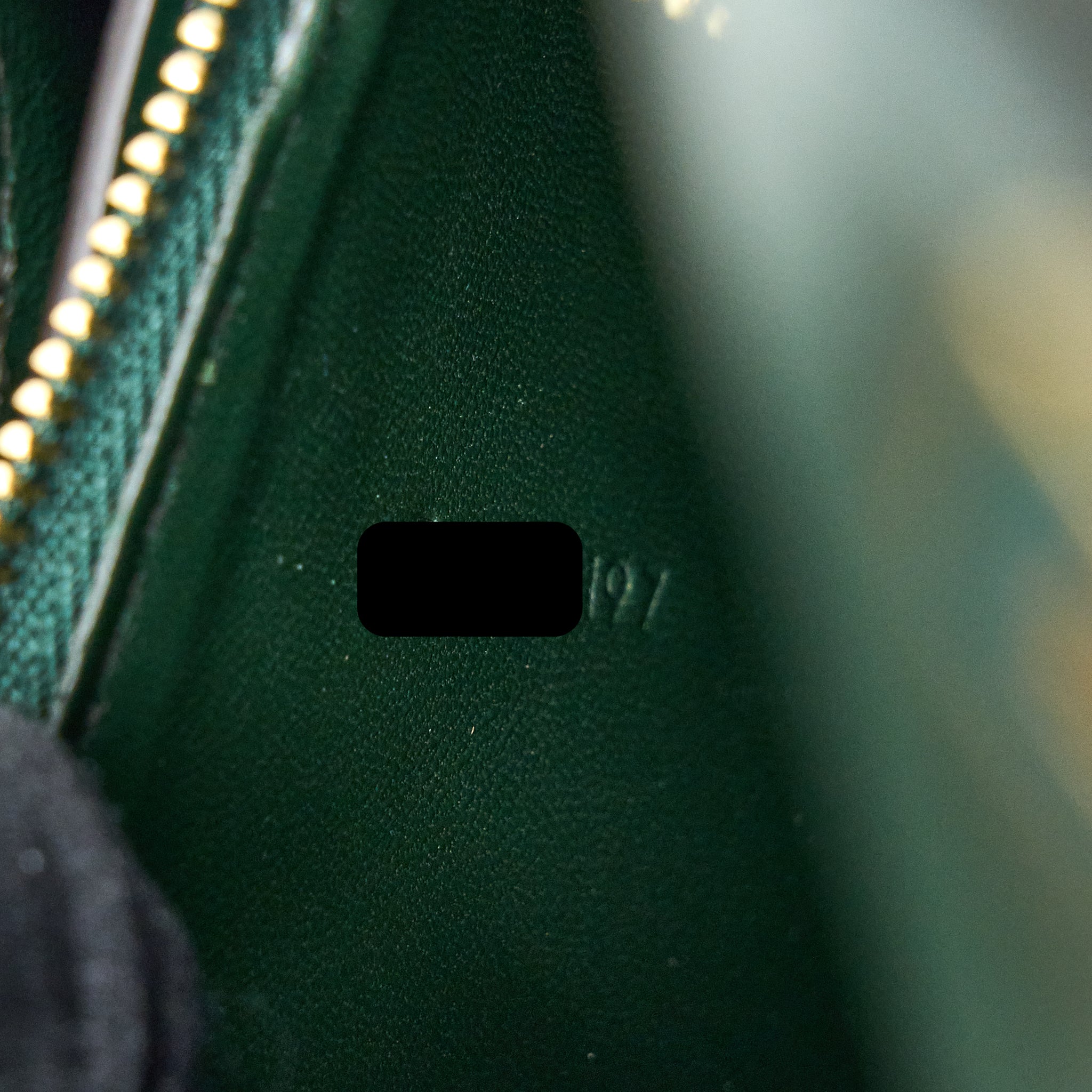 CELINE MEDIUM CLASSIC BOX BAG CALFSKIN GREEN GHW