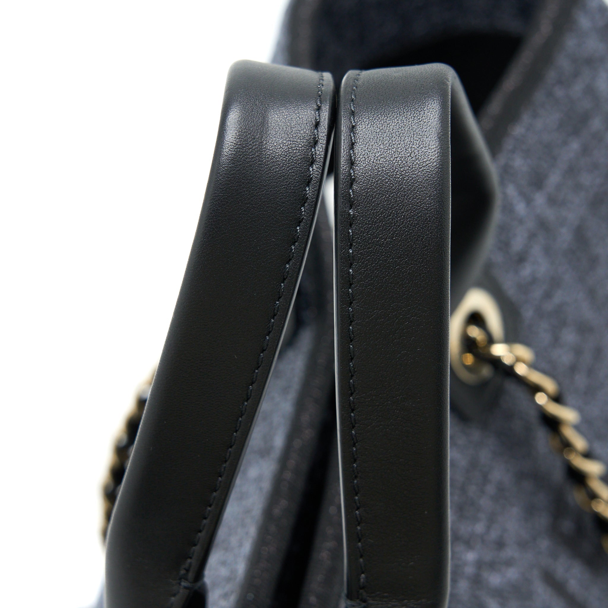 CHANEL DEAUVILLE TOTE BAG TWEED DARK GREY / BLACK LGHW (MICROCHIP)
