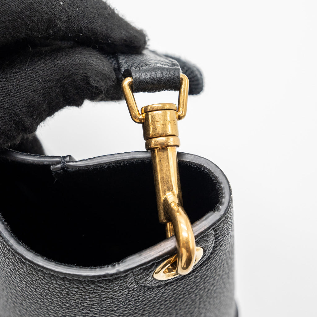 CELINE SANGLE BUCKET BAG GRAINED CALFSKIN BLACK GHW