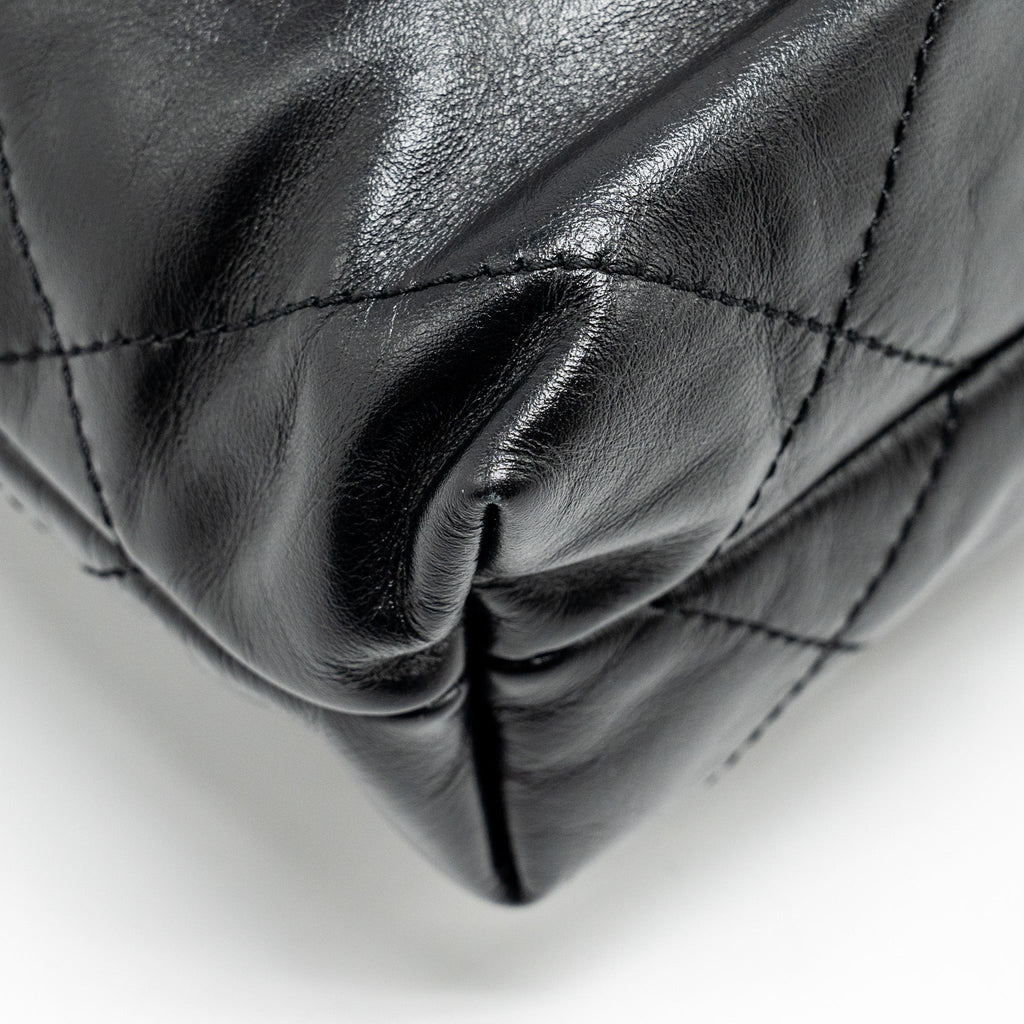 CHANEL MINI 22 BAG SHINY CALFSKIN BLACK GHW (MICROCHIP)