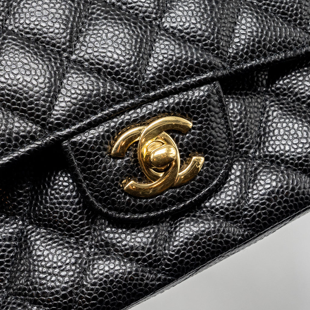 CHANEL MEDIUM CLASSIC DOUBLE FLAP BAG CAVIAR BLACK GHW