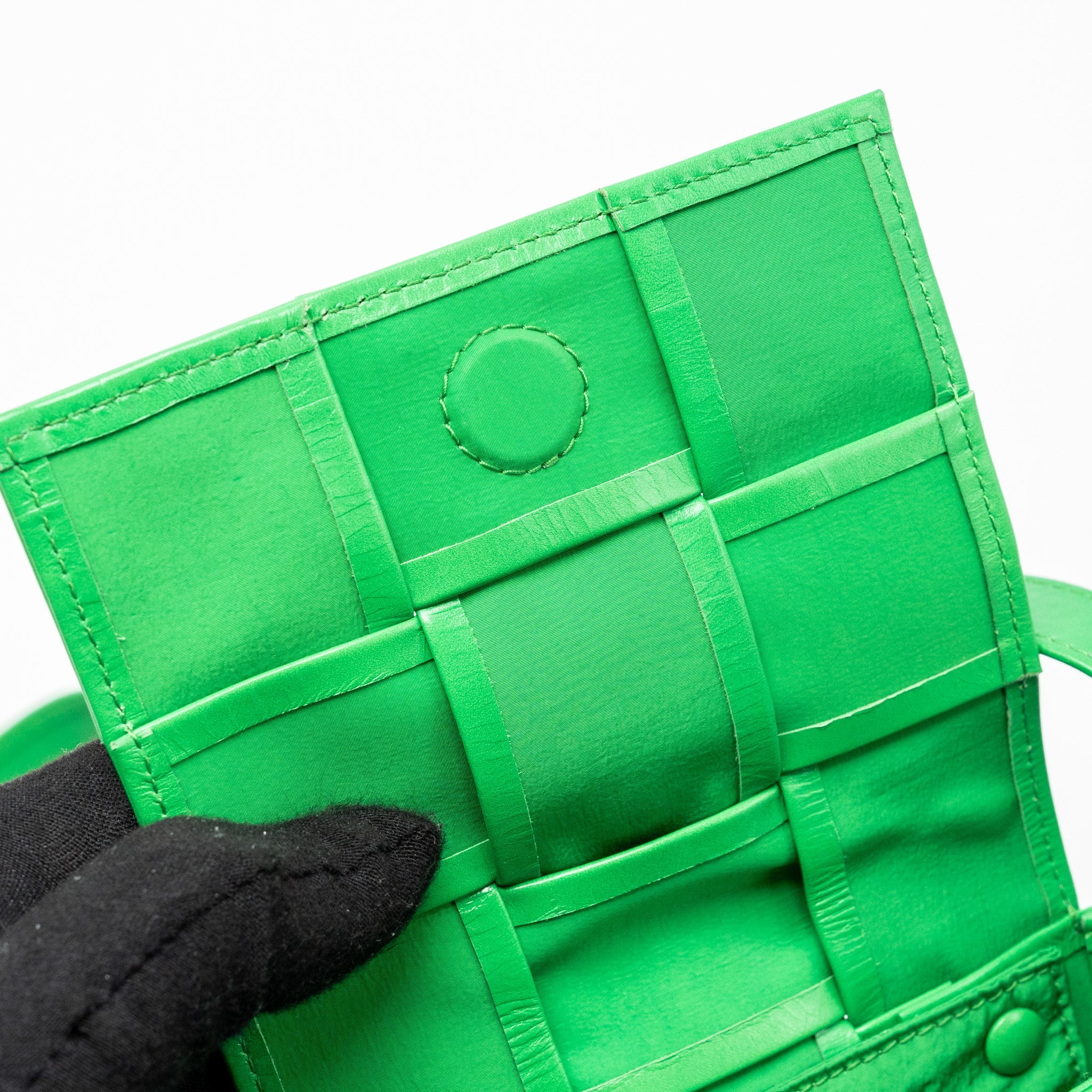 BOTTEGA VENETA INTRECCIO CASSETTE MINI BAG LAMBSKIN GREEN