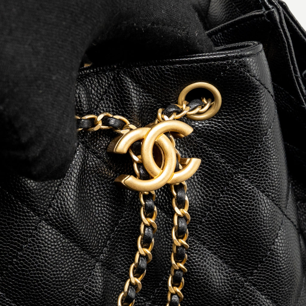 CHANEL SMALL 25 BAG CAVIAR BLACK GHW (MICROCHIP)