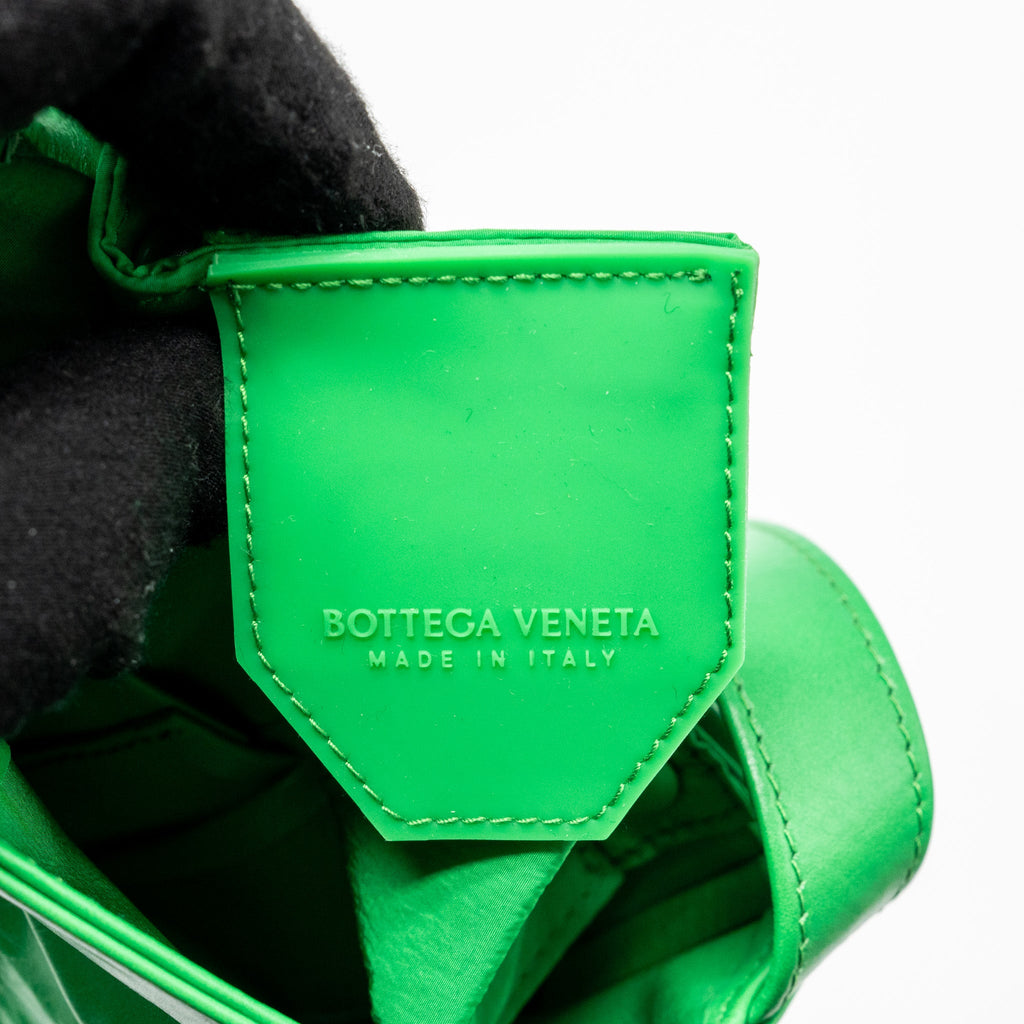 BOTTEGA VENETA INTRECCIO CASSETTE MINI BAG LAMBSKIN GREEN
