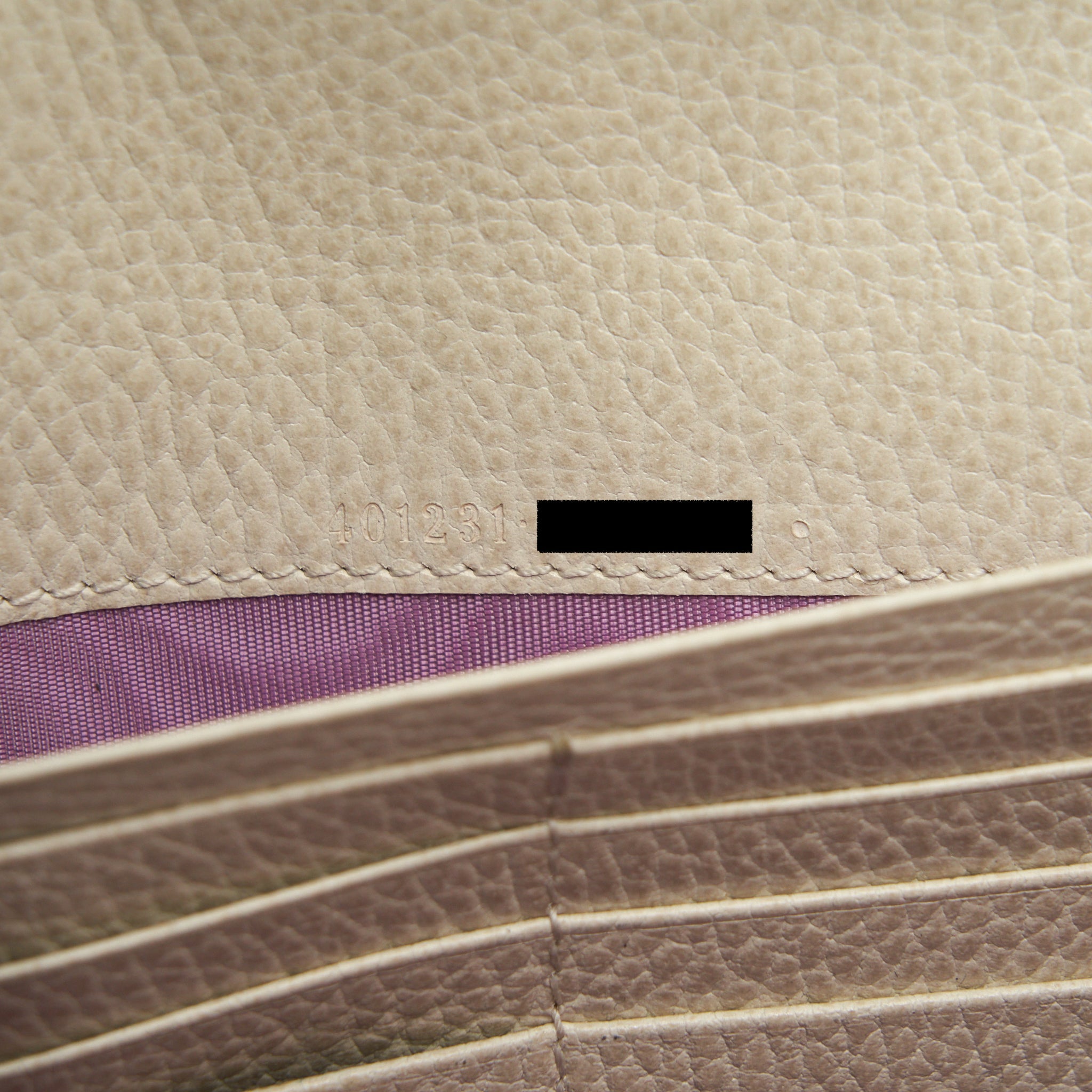 GUCCI DIONYSUS CHAIN WALLET CALFSKIN CREAM SHW