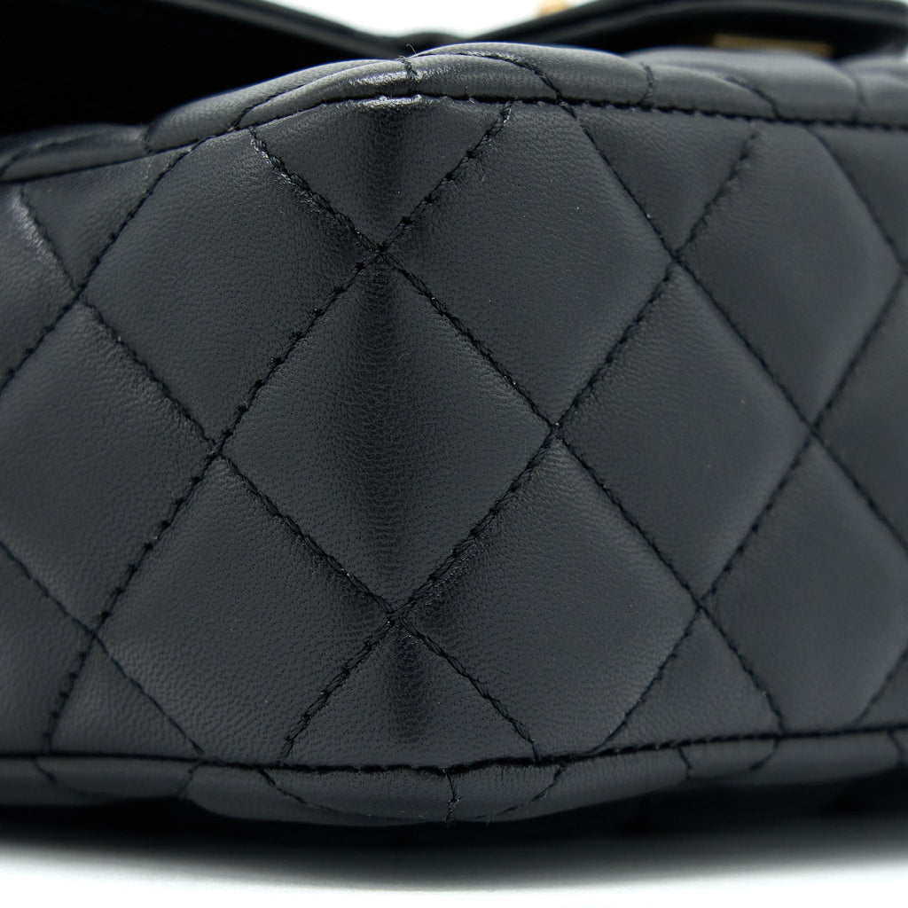 CHANEL SEASONAL FLAP BAG WITH DETAIL CHAIN LAMBSKIN BLACK BRUSHED GHW (MICROCHIP)