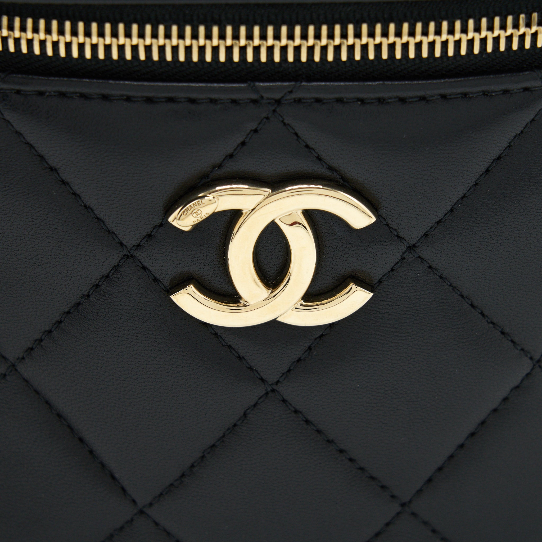 CHANEL TRENDY CC ROUND VANITY CASE CROSSBODY BAG LAMBSKIN BLACK LGHW