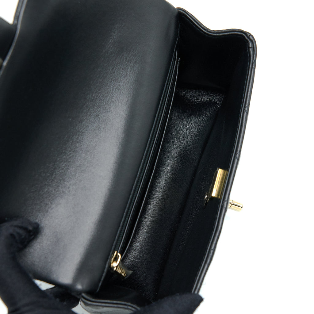 CHANEL 22A TOP HANDLE MINI RECTANGULAR FLAP BAG LAMBSKIN BLACK GHW (MICROCHIP)