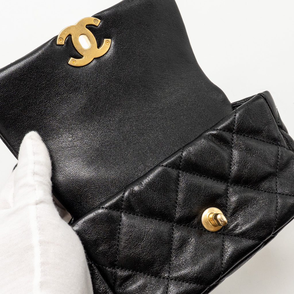 CHANEL 19 WAIST BAG GOATSKIN BLACK MULTICOLOUR HARDWARE