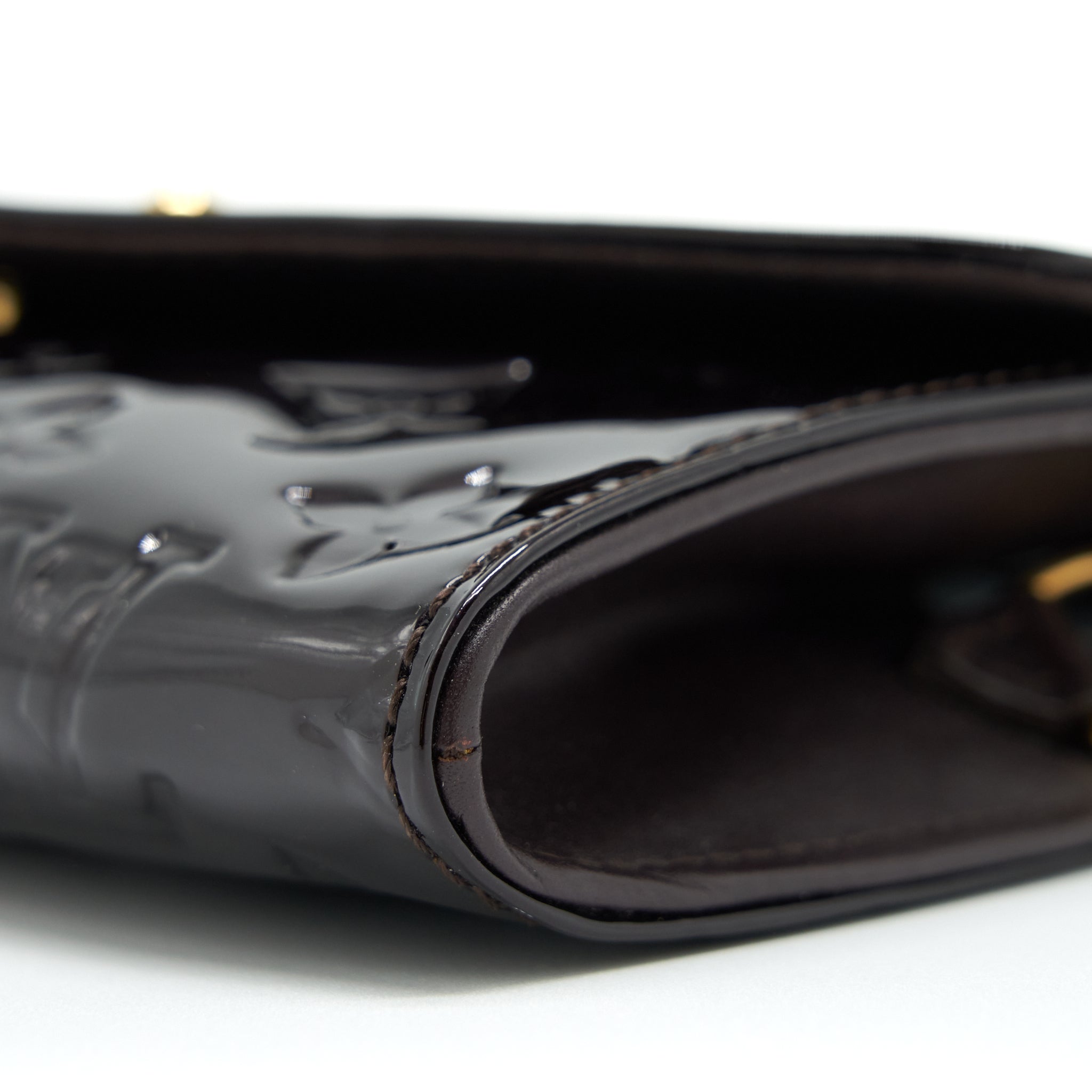 LOUIS VUITTON SUNSET BOULEVARDE SHOULDER BAG PATENT DARK RED GHW