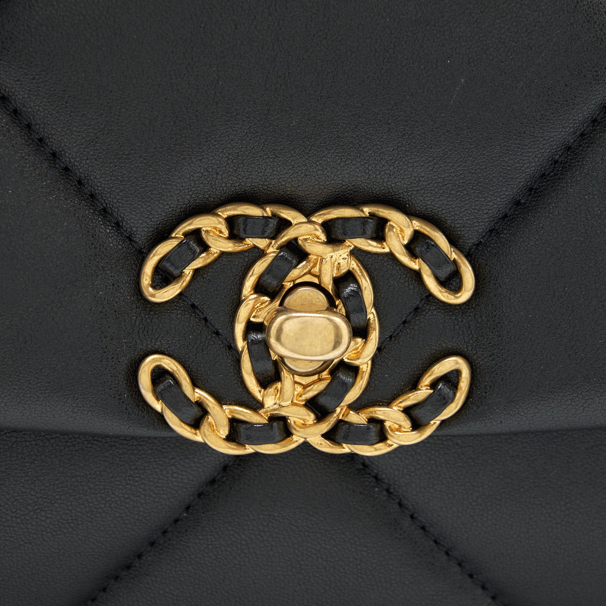 CHANEL 19 FLAP BAG SMALL LAMBSKIN BLACK GOLD/SLIVER HARDWARE