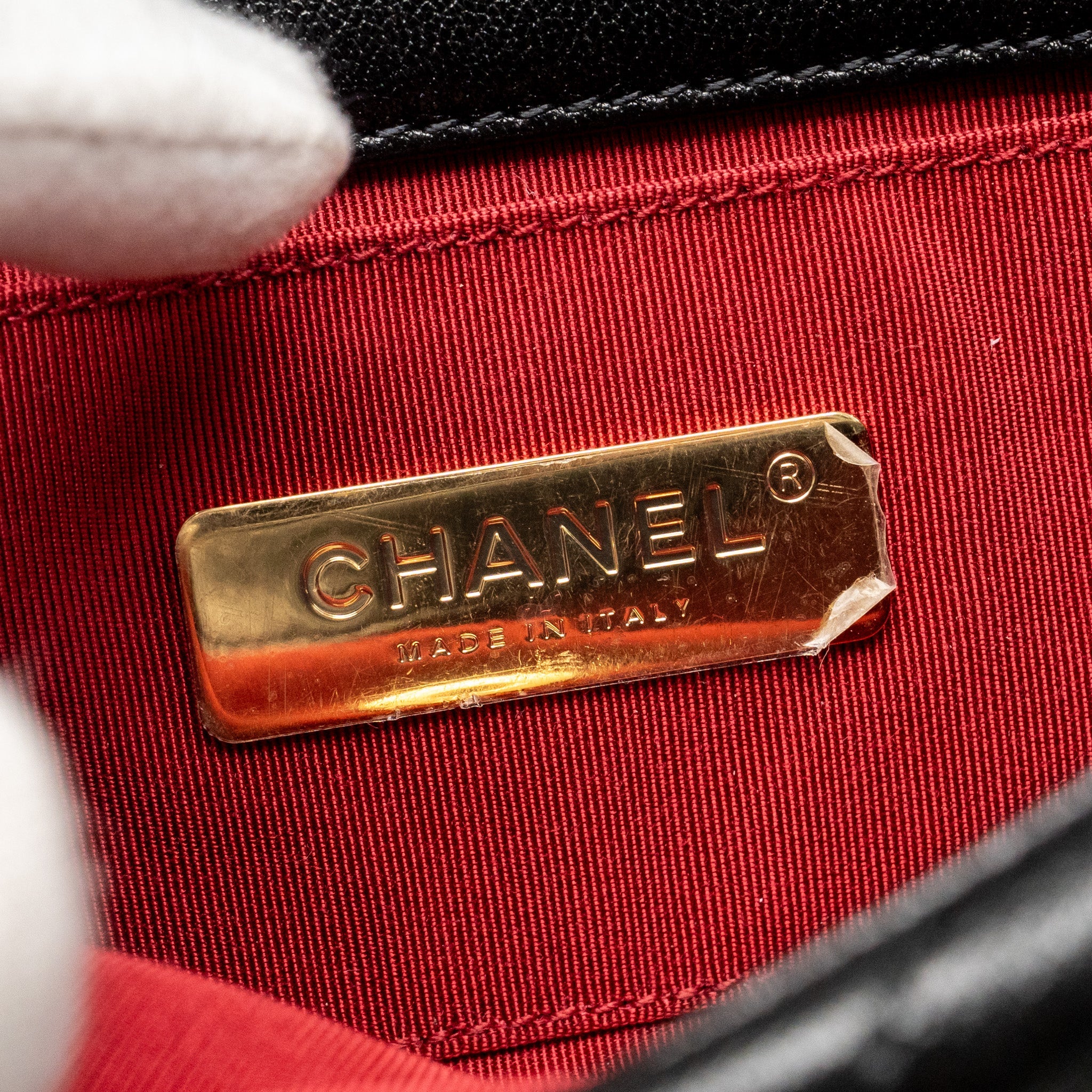 CHANEL 19 WAIST BAG GOATSKIN BLACK MULTICOLOUR HARDWARE