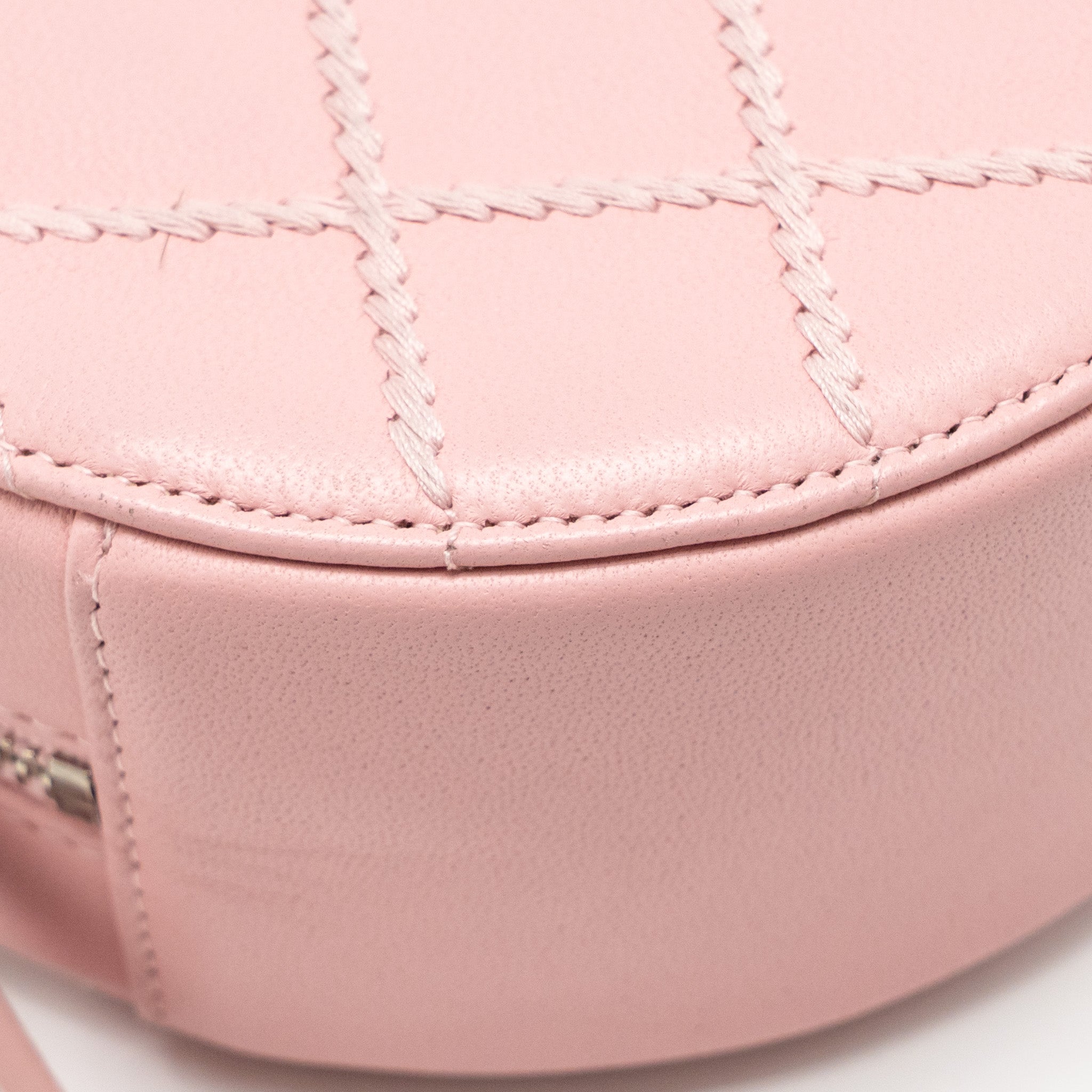 CHANEL MINI ROUND VANITY CLUTCH WITH CHAIN LAMBSKIN PINK SHW