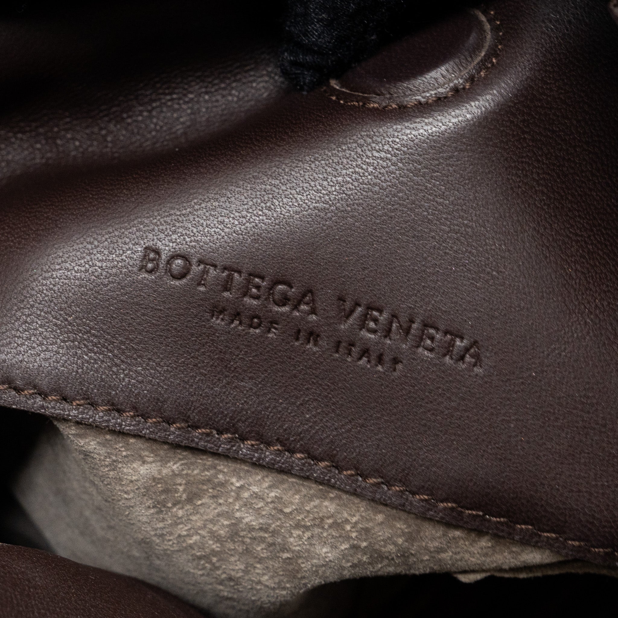 BOTTEGE VENETA HOBO BAG NAPPA BROWN BLACK HARDWARE