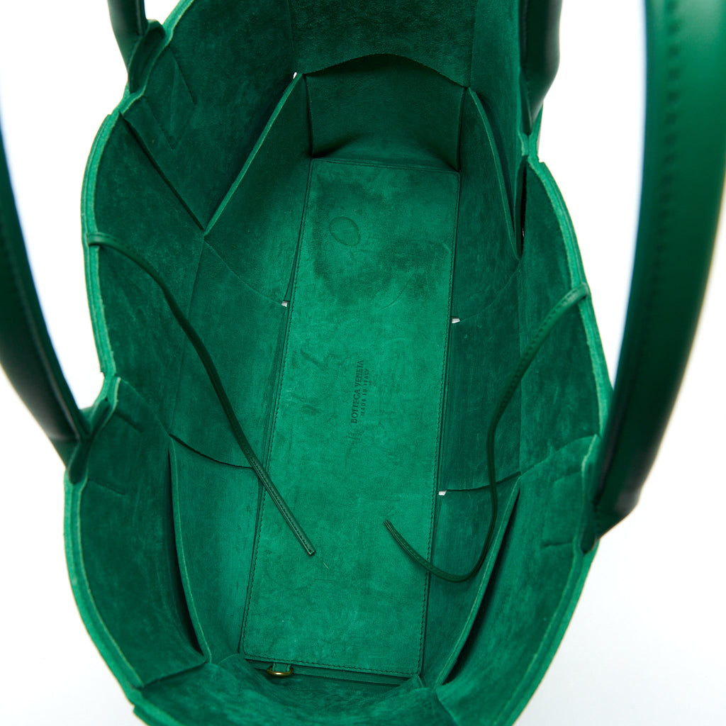 BOTTEGA VENETA ARCO TOTE BAG LAMBSKIN PARAKEET GREEN GHW