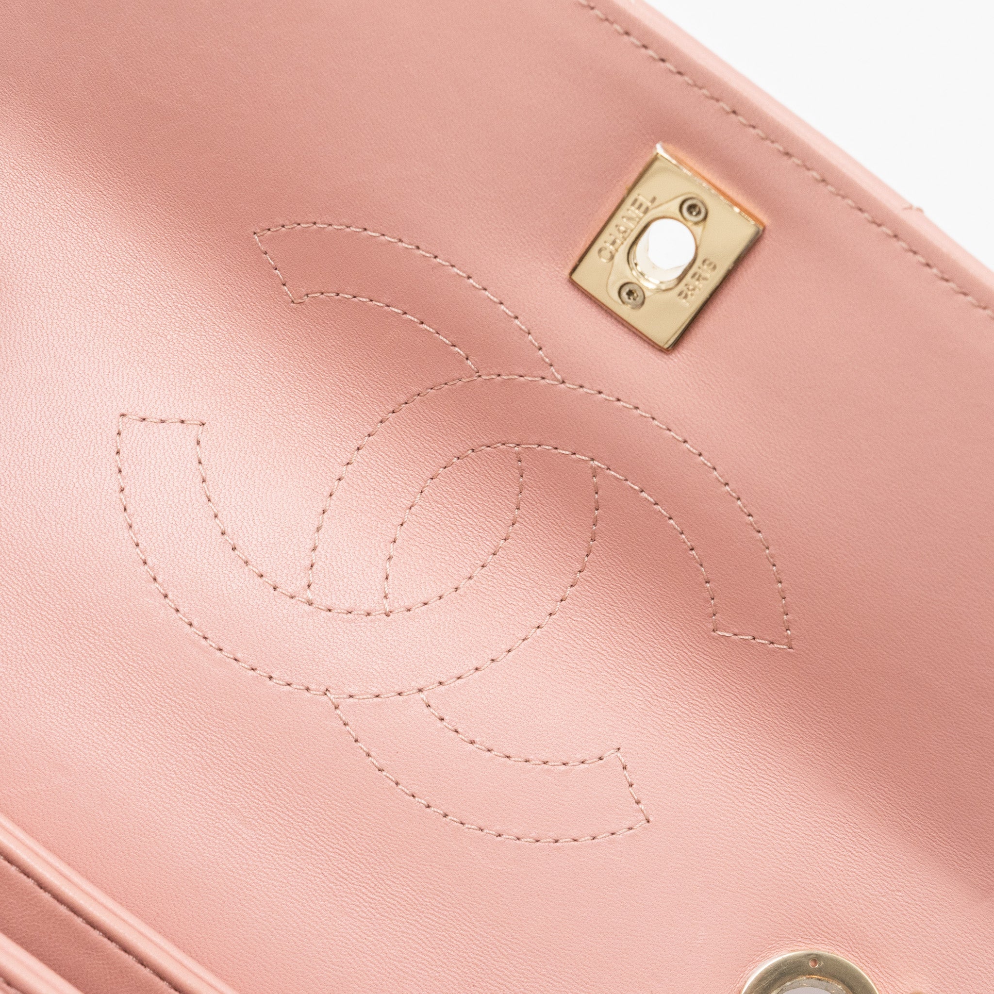 CHANEL CHEVRON TRENDY CC TOP HANDLE FLAP BAG LAMBSKIN LIGHT PINK LGHW