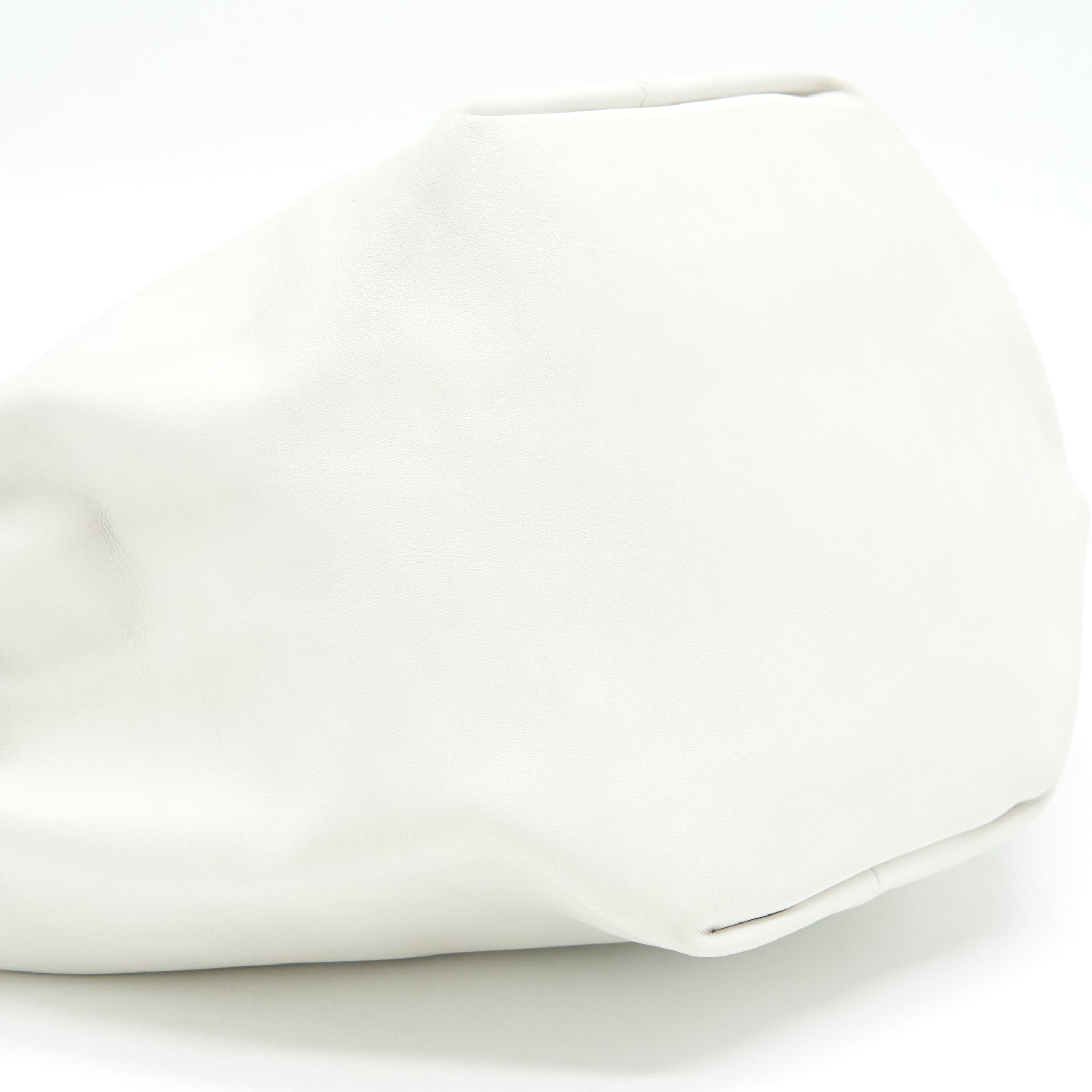 BOTTEGA VENETA DOUBLE KNOT LEATHER SHOULDER BAG WHITE