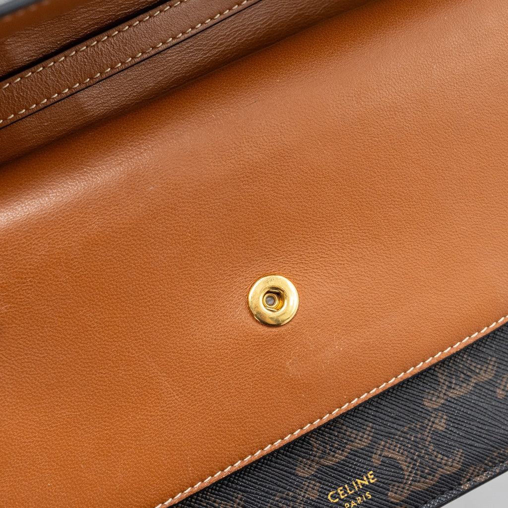 CELINE WALLET ON STRAP TRIOMPHE CANVAS/SMOOTH LAMBSKIN TAN GHW