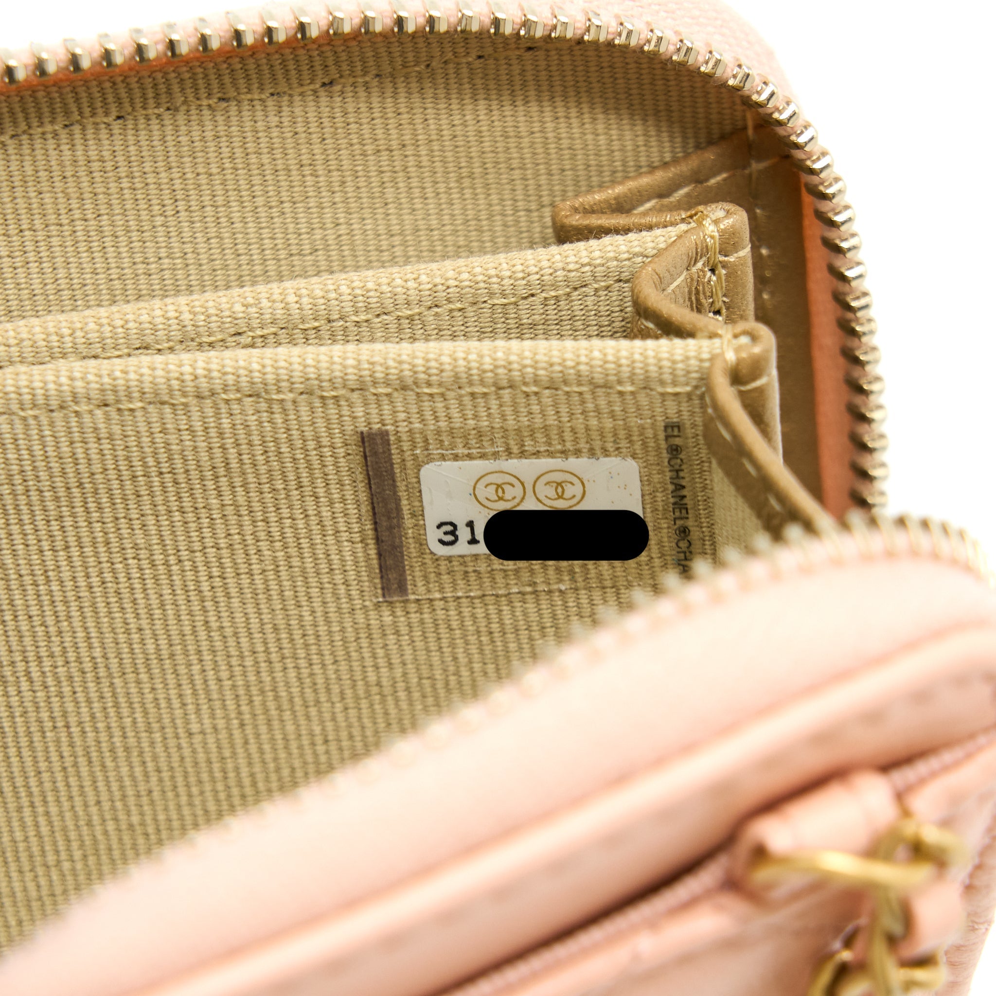 CHANEL PEARL CRUSH ZIPPY CARD HOLDER LAMBSKIN LIGHT PINK BRUSHED GHW