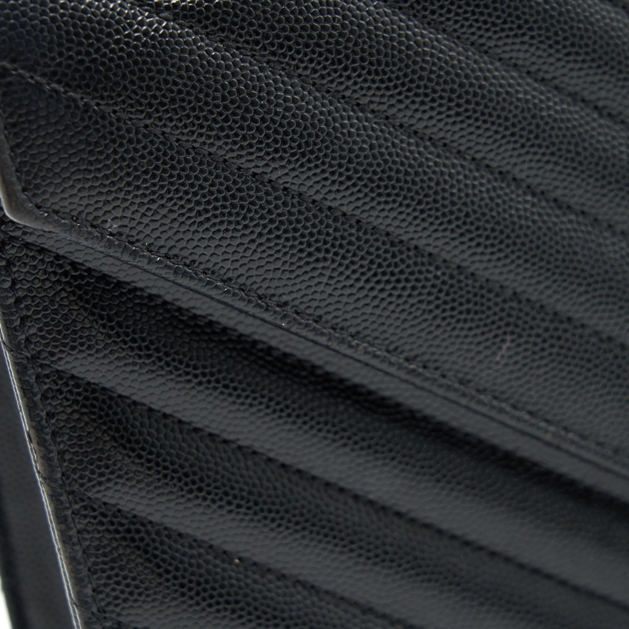 SAINT LAURENT / YSL LARGE ENVELOPE CHAIN FLAP BAG IN BLACK GRAIN DE POUDRE