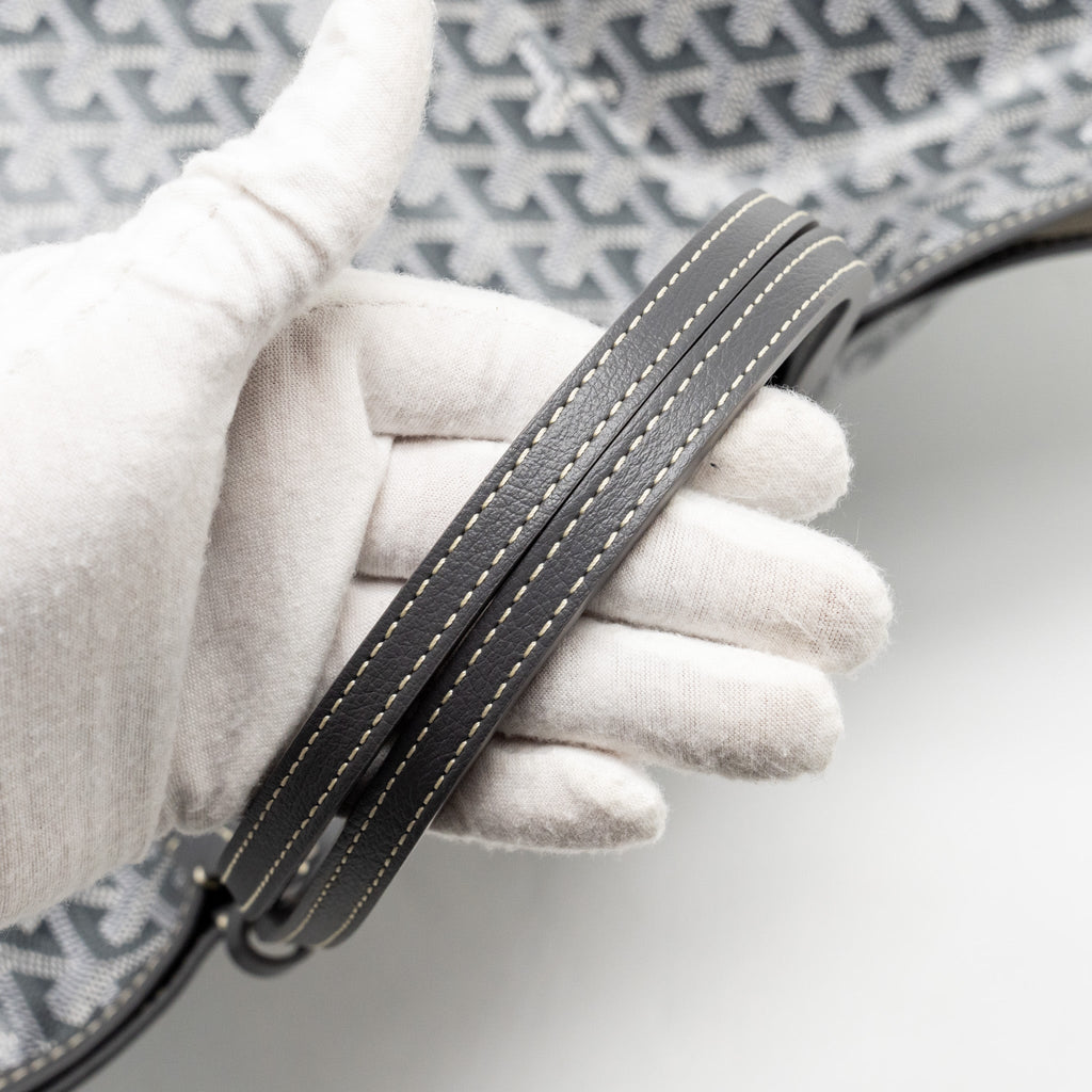 GOYARD SAINT LOUIS PM TOTE GOYARDINE CANVAS / CALFSKIN GREY
