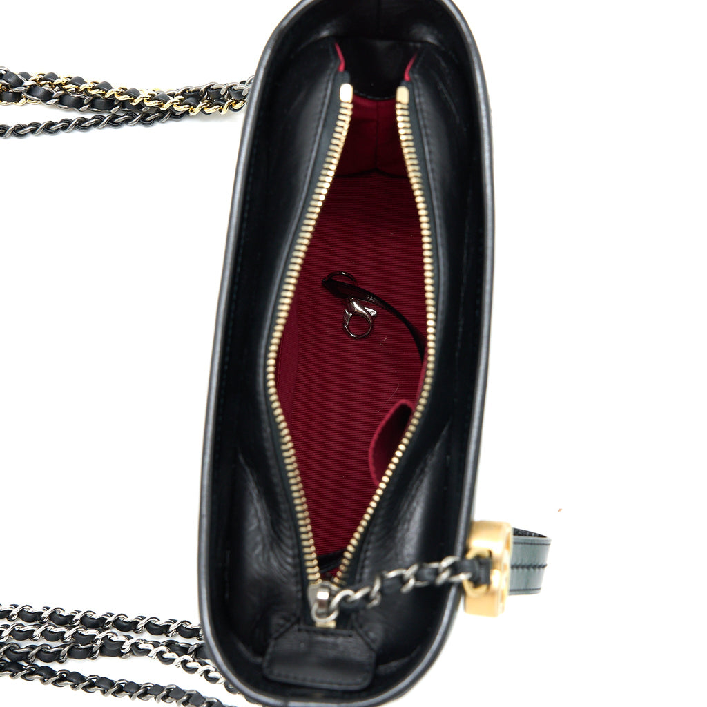 CHANEL SMALL GABRIELLE BAG AGED CALFSKIN BLACK MULTICOLOUR HARDWARE (MICROCHIP)
