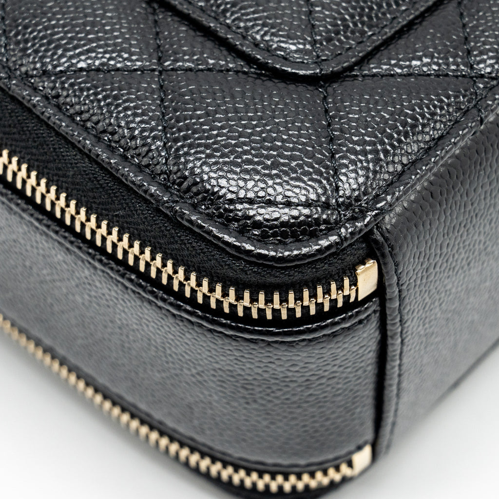 CHANEL 22S LETTER TOP HANDLE SMALL VANITY CASE CAVIAR BLACK BRUSHED GHW (MICROCHIP)