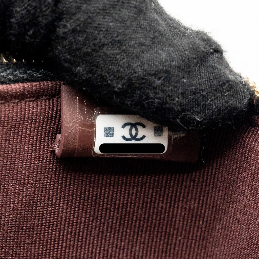 CHANEL 25P CC TOP HANDLE VANITY WITH CHAIN CAVIAR BLACK LGHW (MICROCHIP)