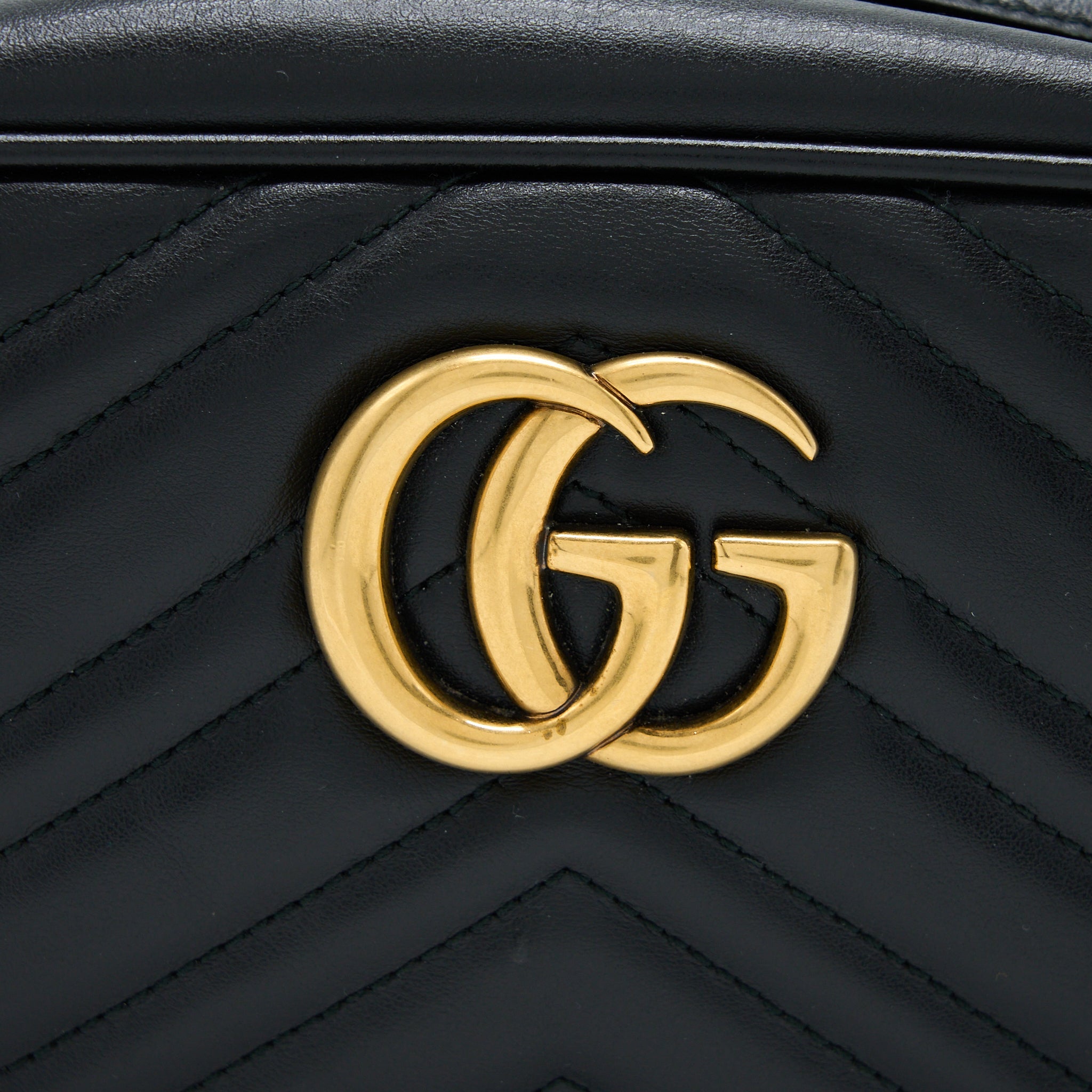GUCCI GG MARMONT CAMERA BAG BLACK BRUSHED GHW