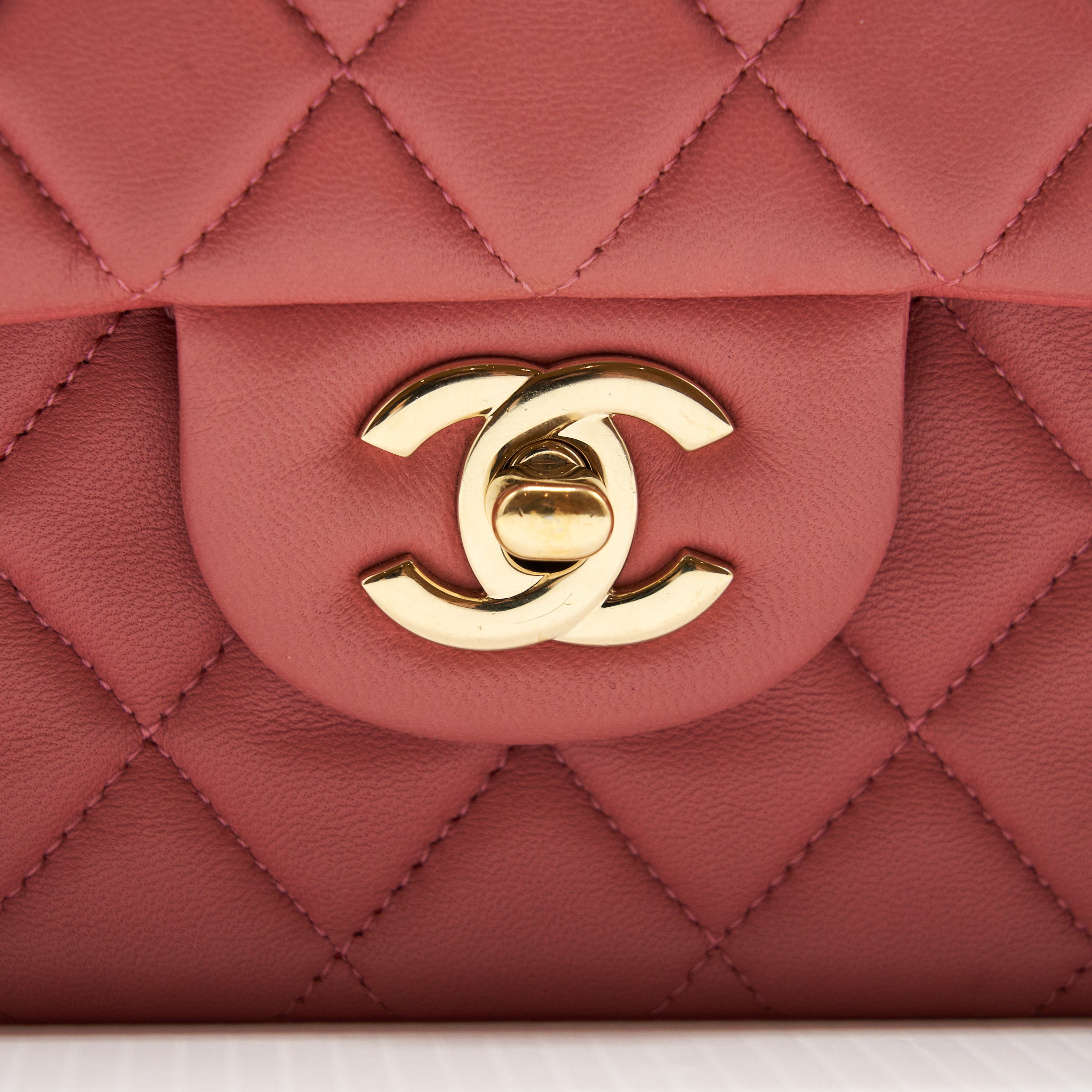 CHANEL LIMITED CHARM FLAP BAG LAMBSKIN PINK LGHW
