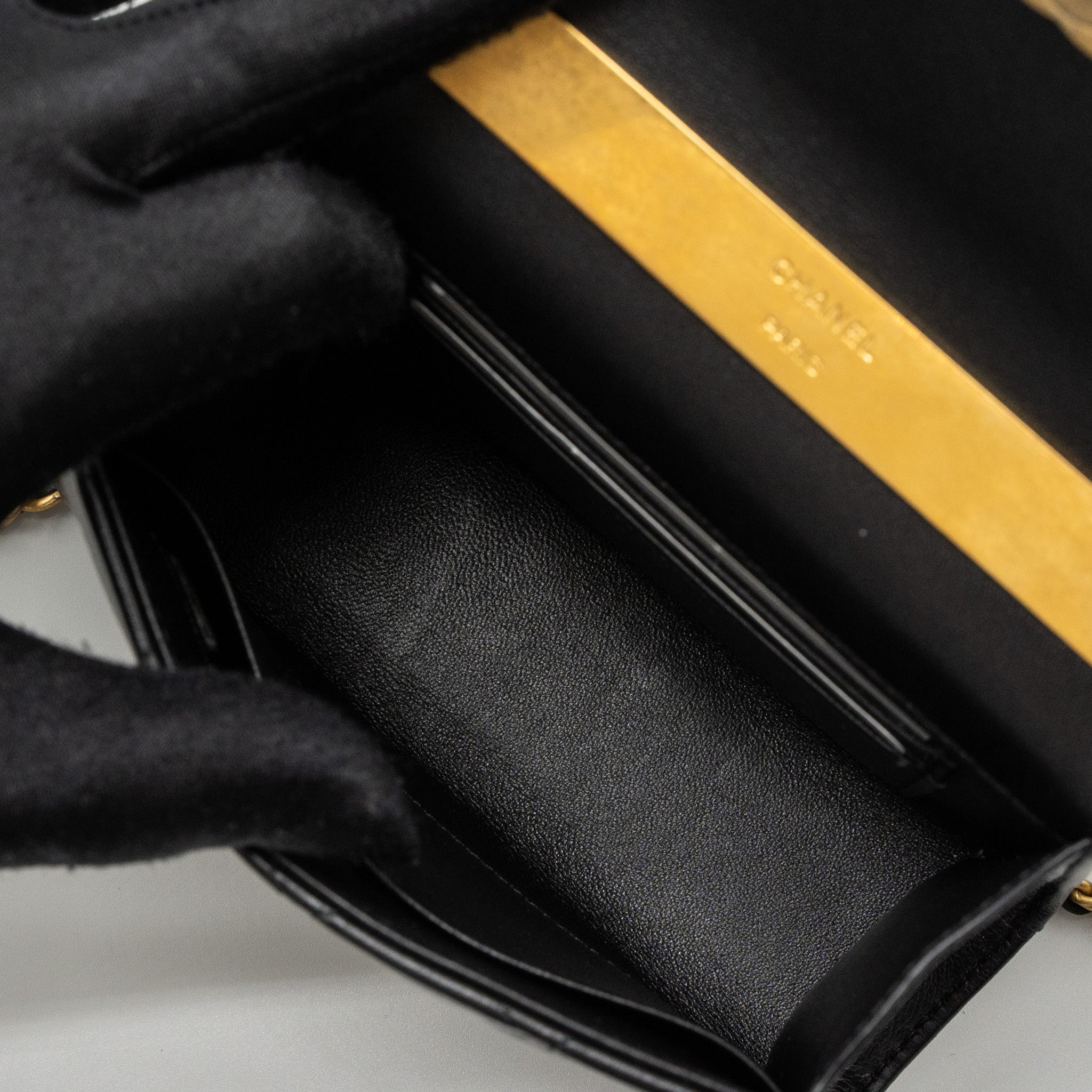 CHANEL 22B FLAP BAG ENAMEL TOP HANDLE LAMBSKIN BLACK BRUSHED GHW (MICROCHIP)