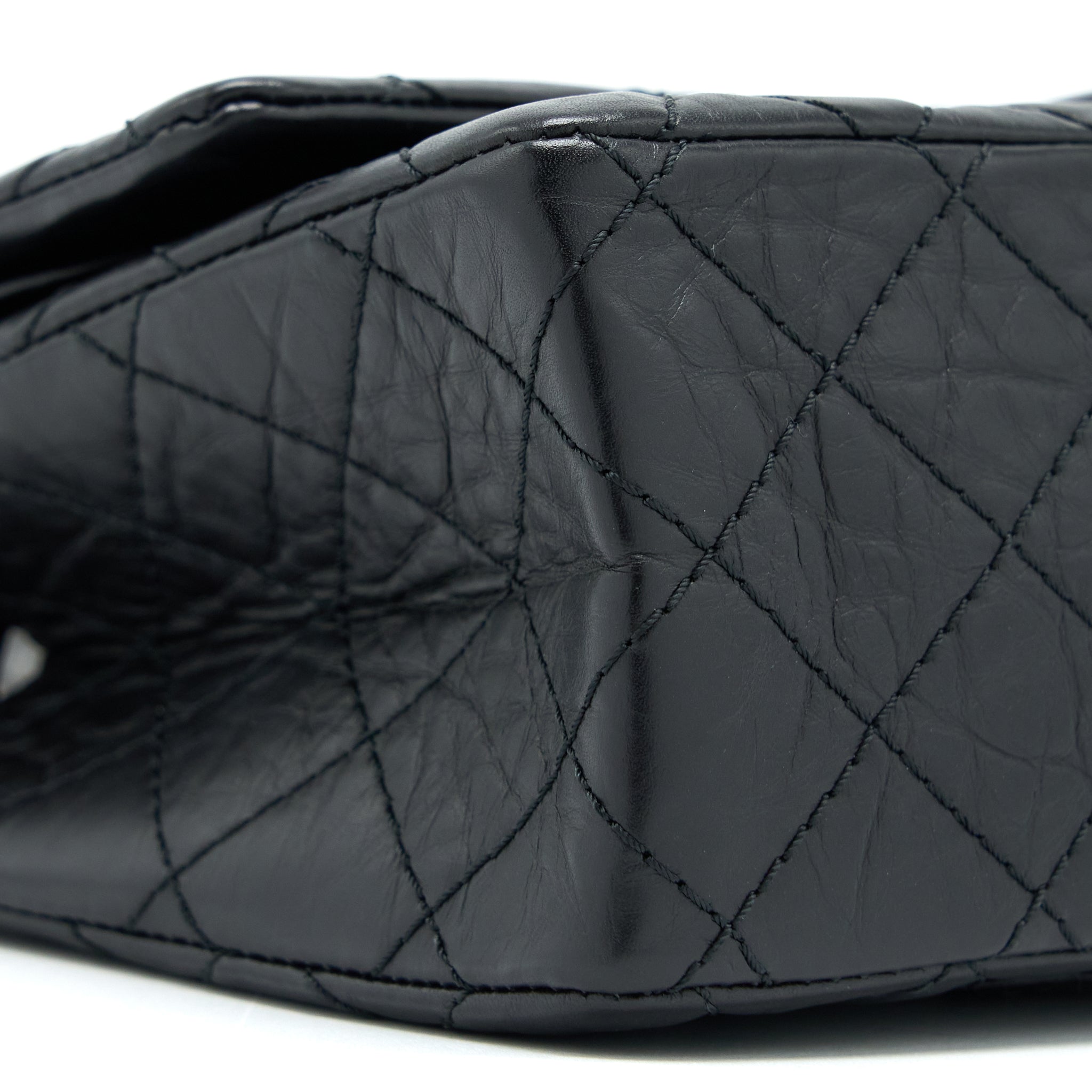 CHANEL SMALL 2.55 REISSUE FLAP BAG AGED CALFSKIN BLACK WITH RUTHENIUM HARDWARE
