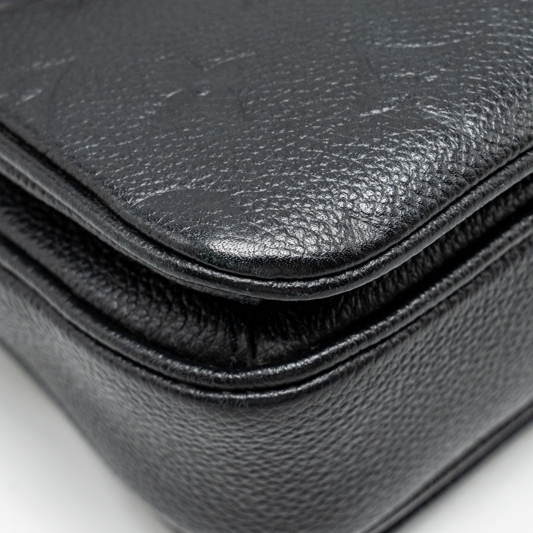 LOUIS VUITTON POCHETTE METIS MONOGRAM EMPREINTE BLACK GHW