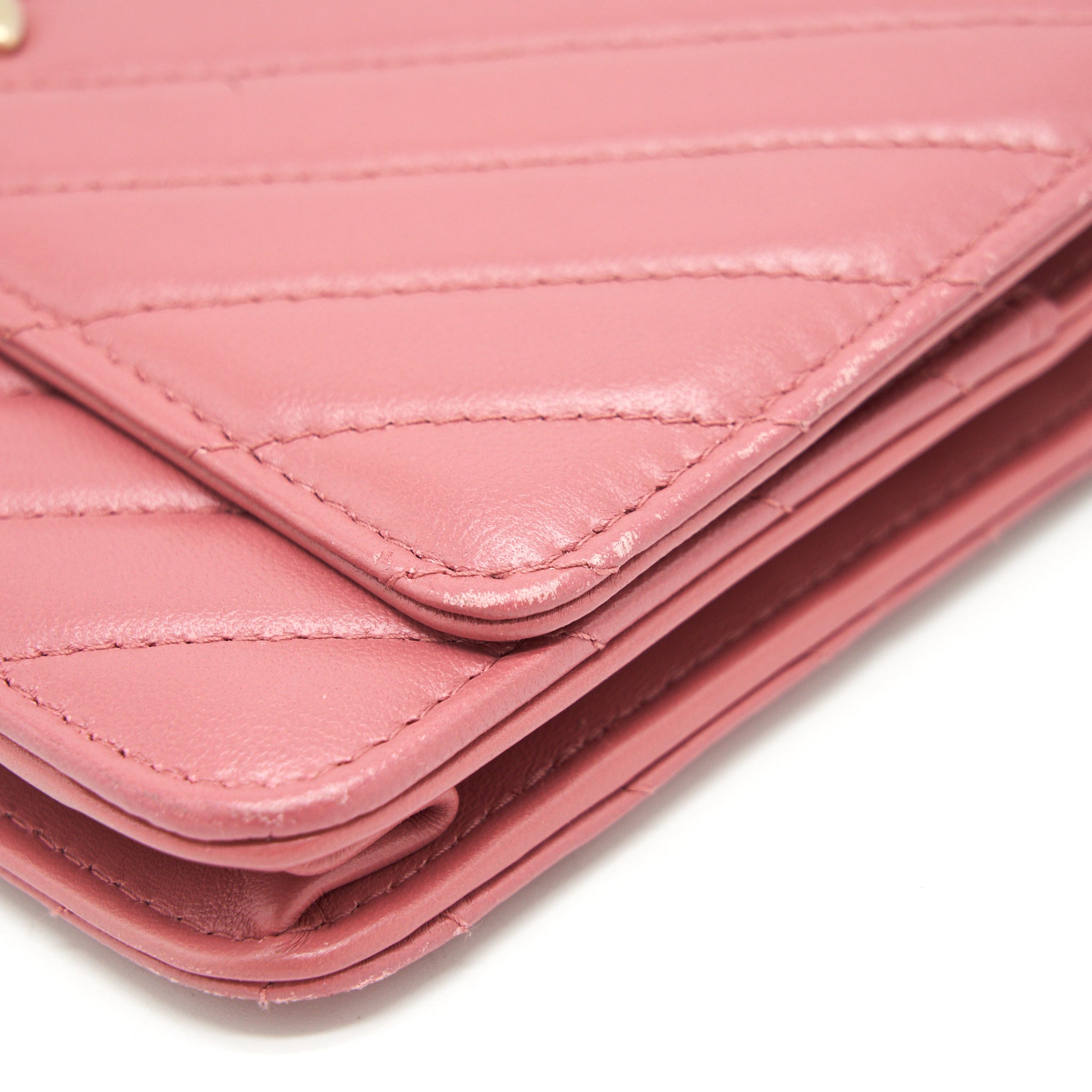 CHANEL CHEVRON TRENDY CC WALLET ON CHAIN LAMBSKIN PINK LGHW