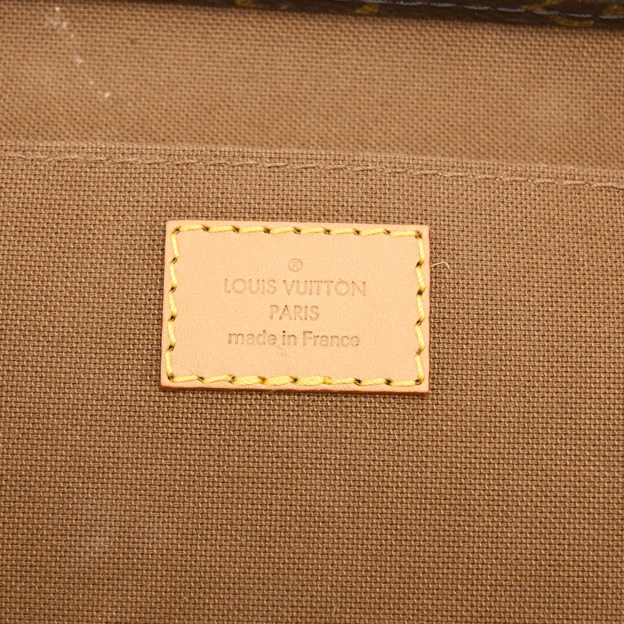 LOUIS VUITTON PETIT SAC PLAT MONOGRAM CANVAS GHW
