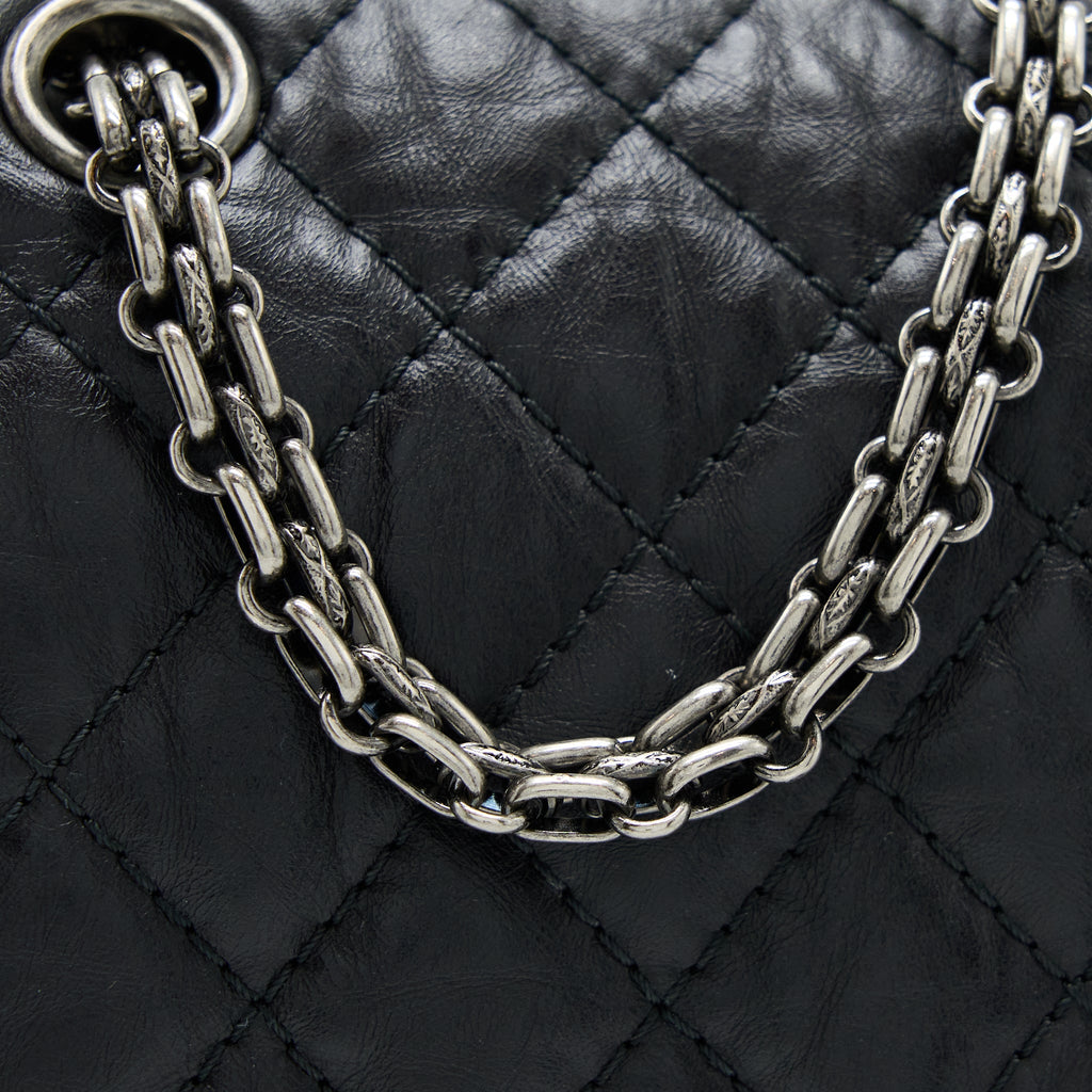 CHANEL SMALL 2.55 REISSUE FLAP BAG AGED CALFSKIN BLACK WITH RUTHENIUM HARDWARE