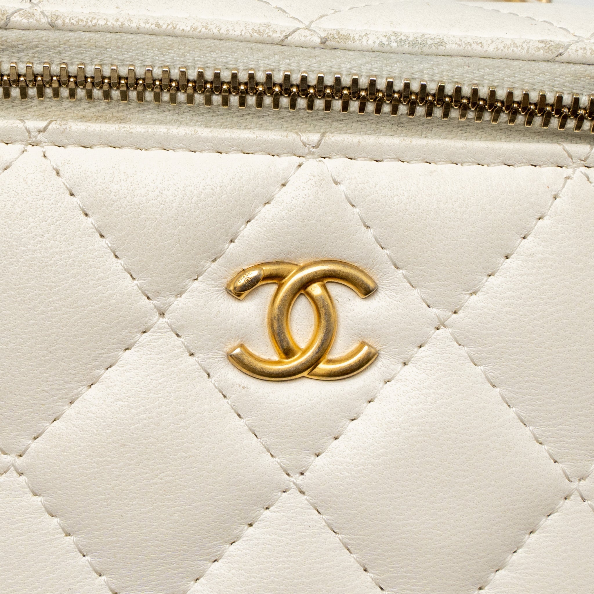 CHANEL PEARL CRUSH MINI VANITY LAMBSKIN WHITE BRUSHED GHW