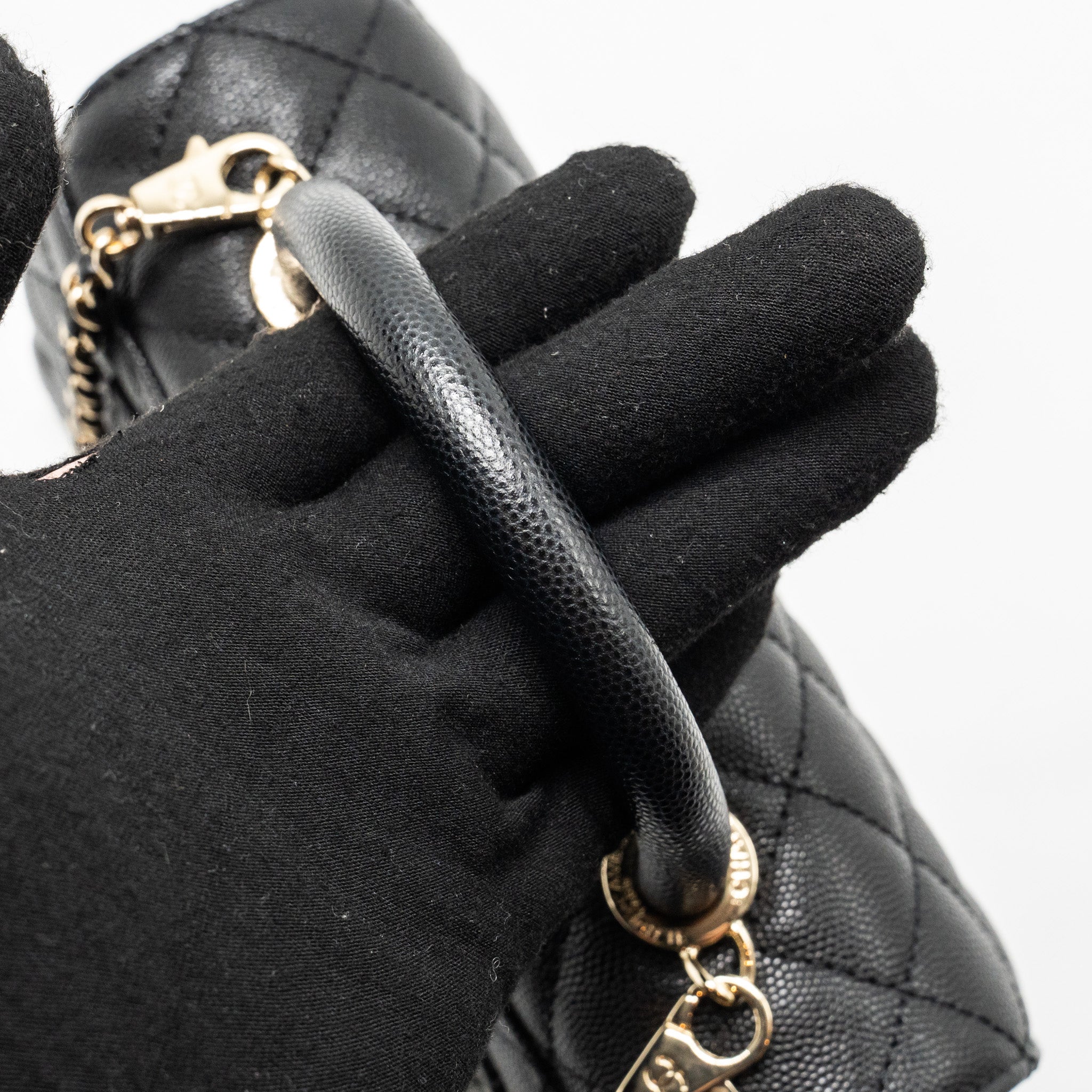 CHANEL SMALL COCO HANDLE CAVIAR BLACK LGHW (MICROCHIP)