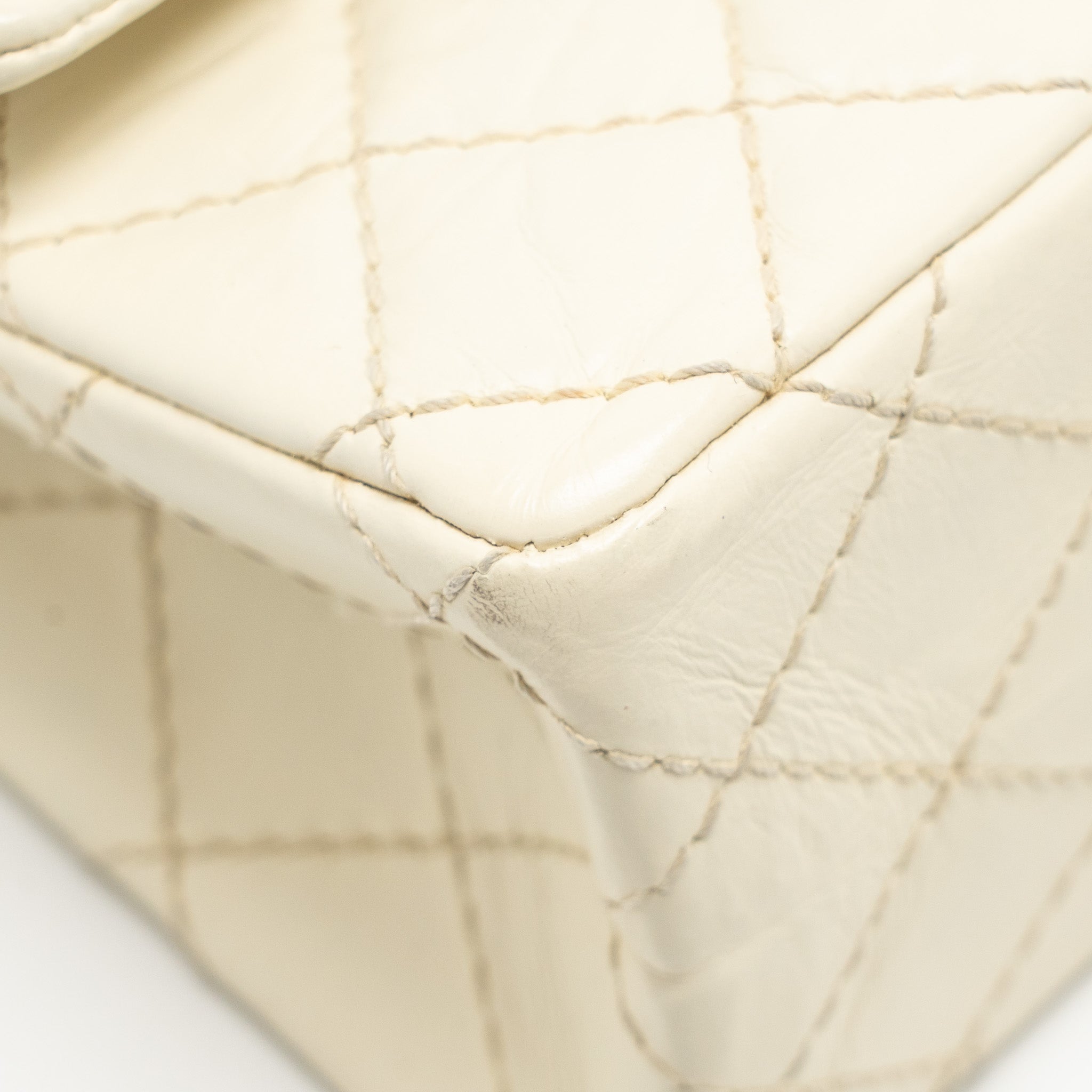 CHANEL MINI 2.55 REISSUE FLAP BAG AGED CALFSKIN CREAMY WHITE WITH RUTHENIUM HARDWARE