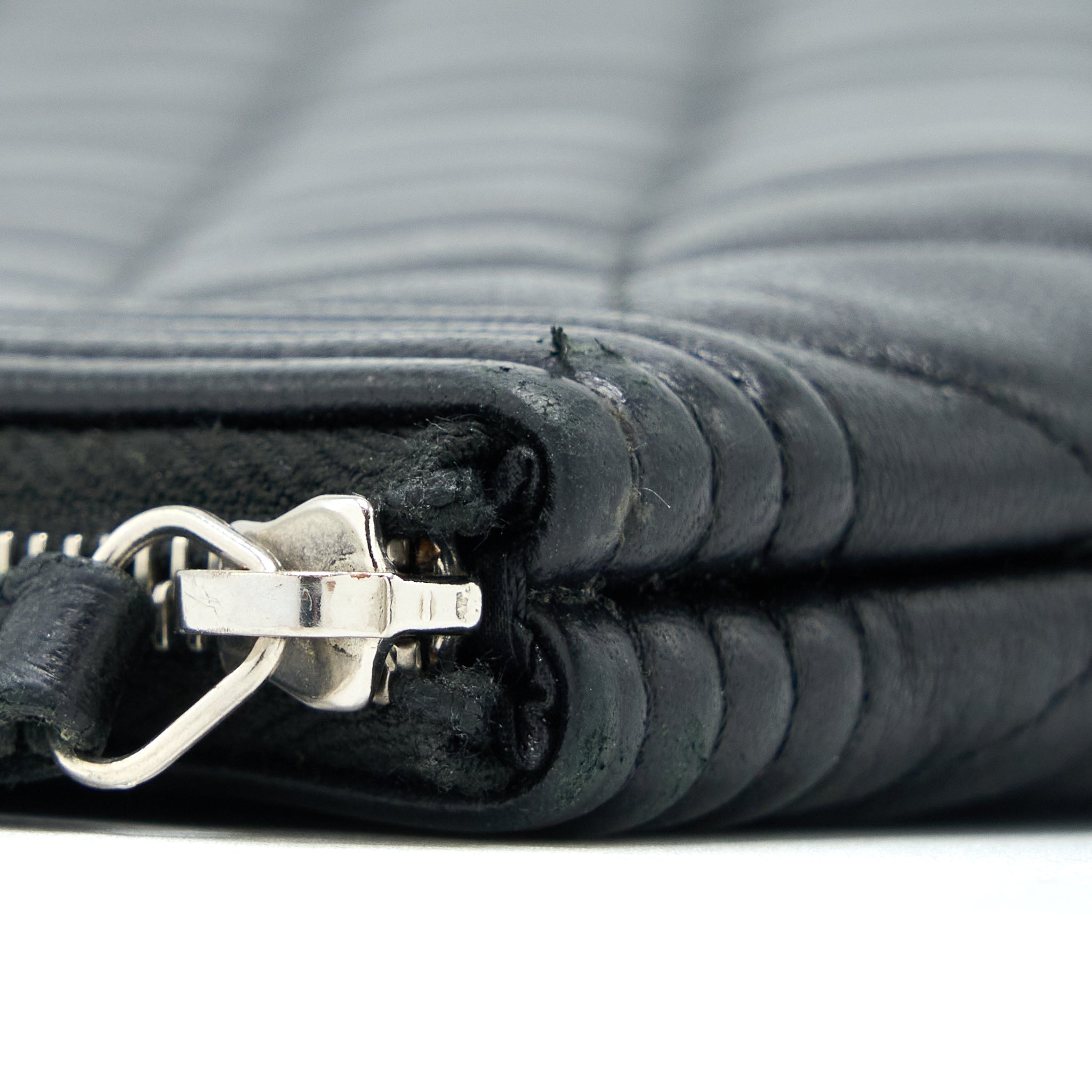 CHANEL BOY CLUTCH LAMBSKIN BLACK SHW