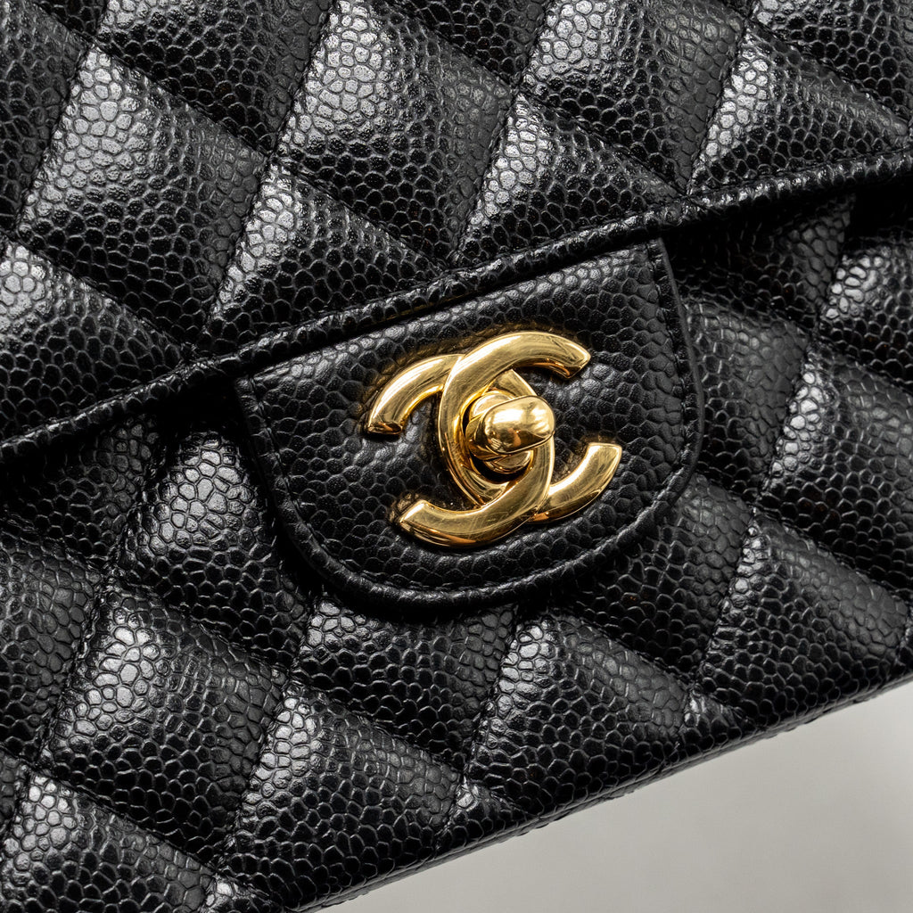 CHANEL SMALL CLASSIC DOUBLE FLAP BAG CAVIAR BLACK GHW (MICROCHIP)
