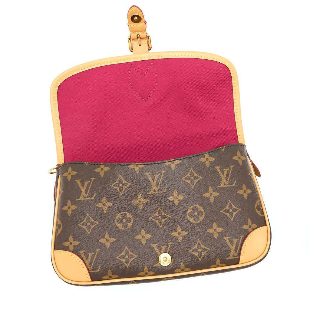 LOUIS VUITTON DIANE MONOGRAM CANVAS FUCHSIA GHW
