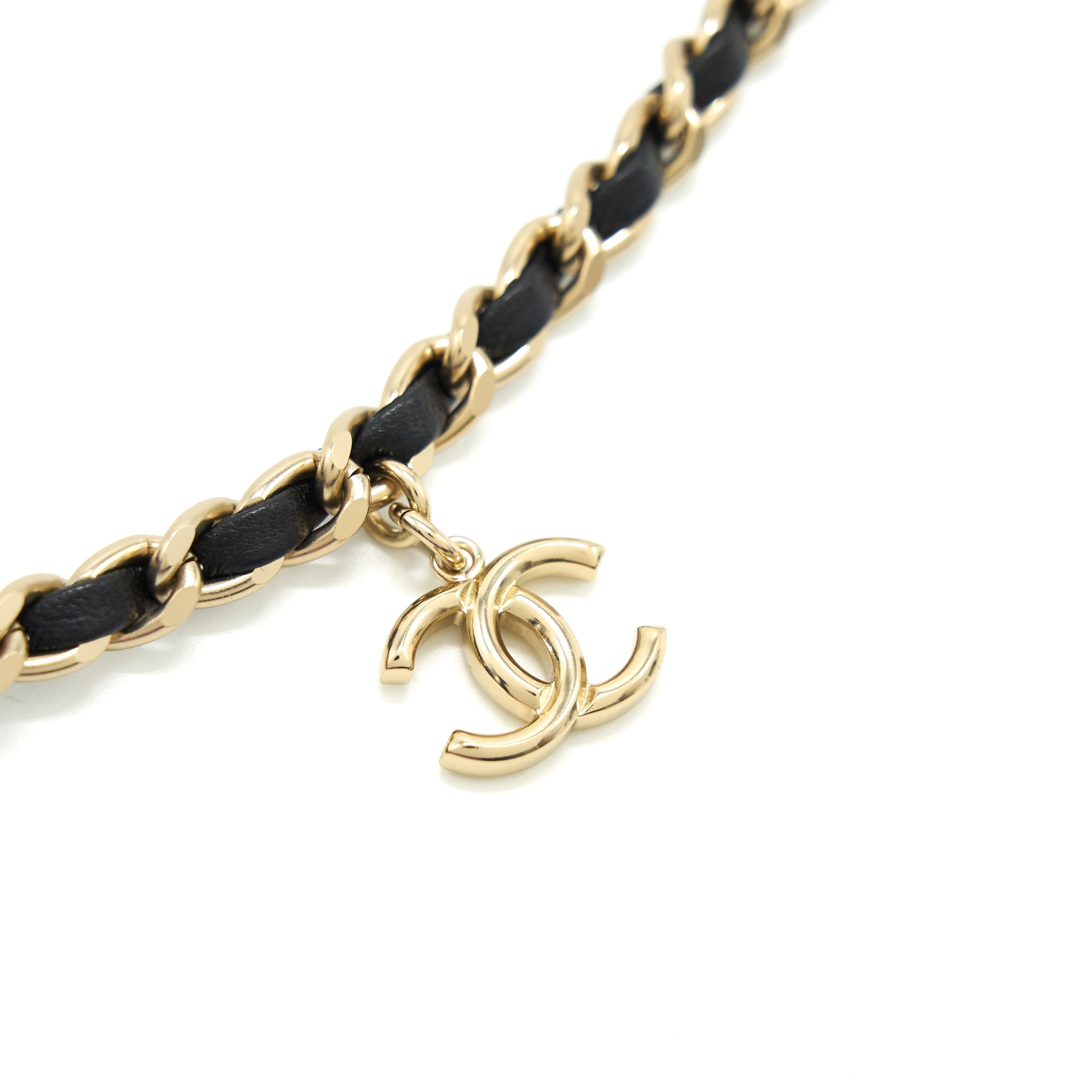 CHANEL GOLD CLUTCH O CHAIN PHONE HOLDER BLACK GHW