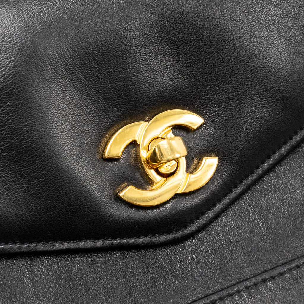 CHANEL VINTAGE CC LOGO FLAP BELT BAG SMOOTH CALFSKIN BLACK GHW